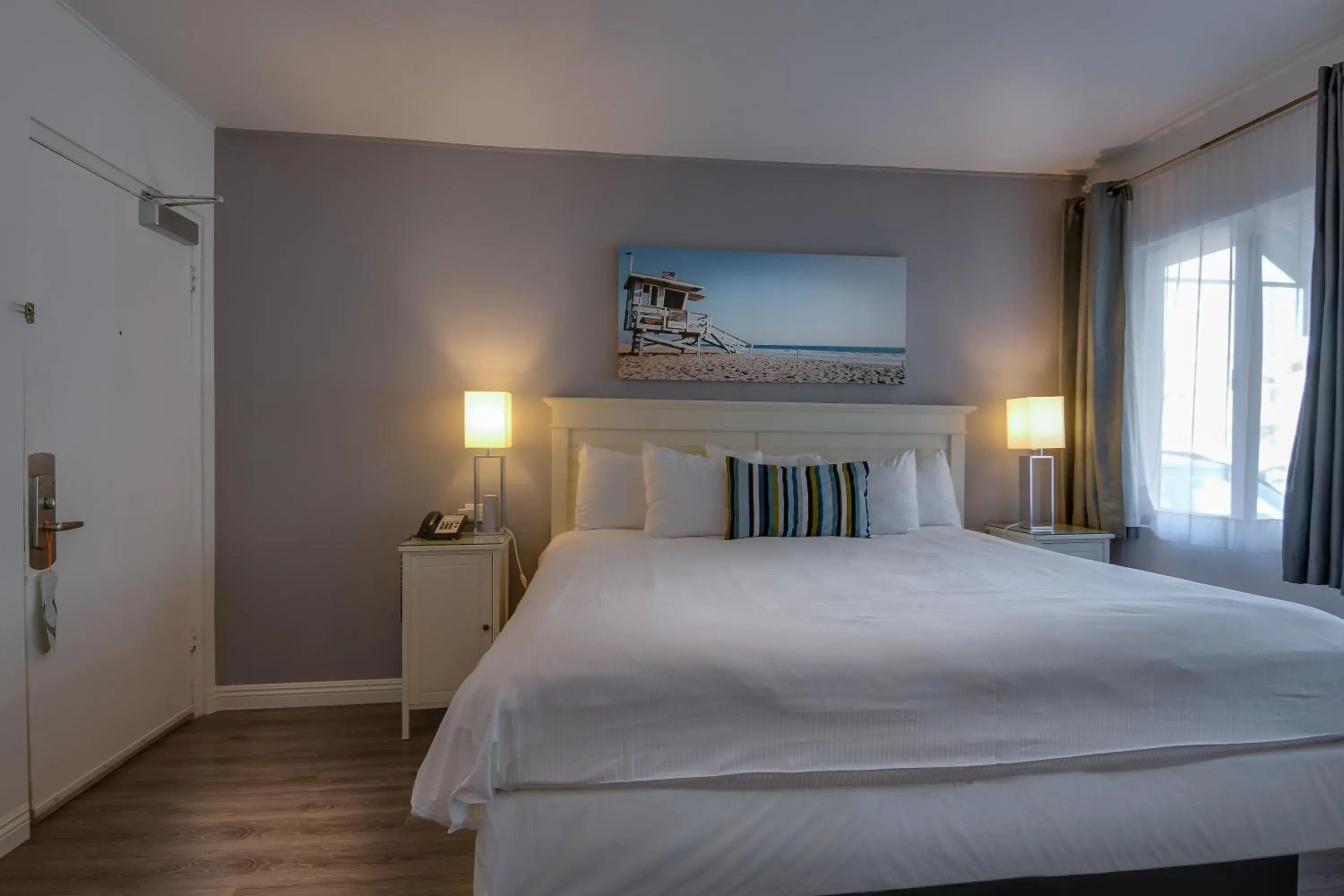 Bedroom, Bed in Bayside Hotel Bedroom, Bed in Bayside Hotel