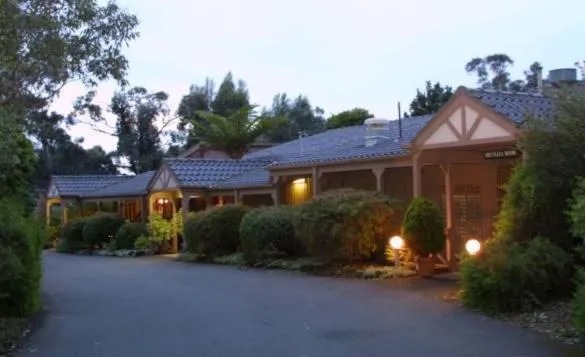 Facade/entrance in Melaleuca Lodge Beaconsfield