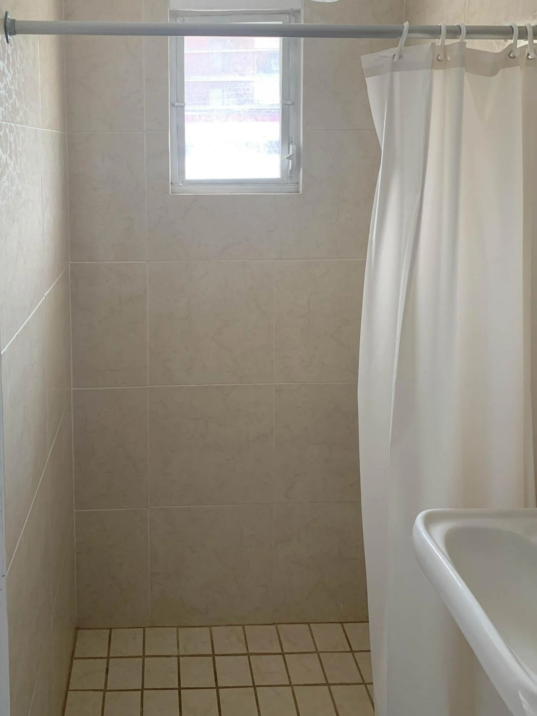 Shower in La Casa del Expositor