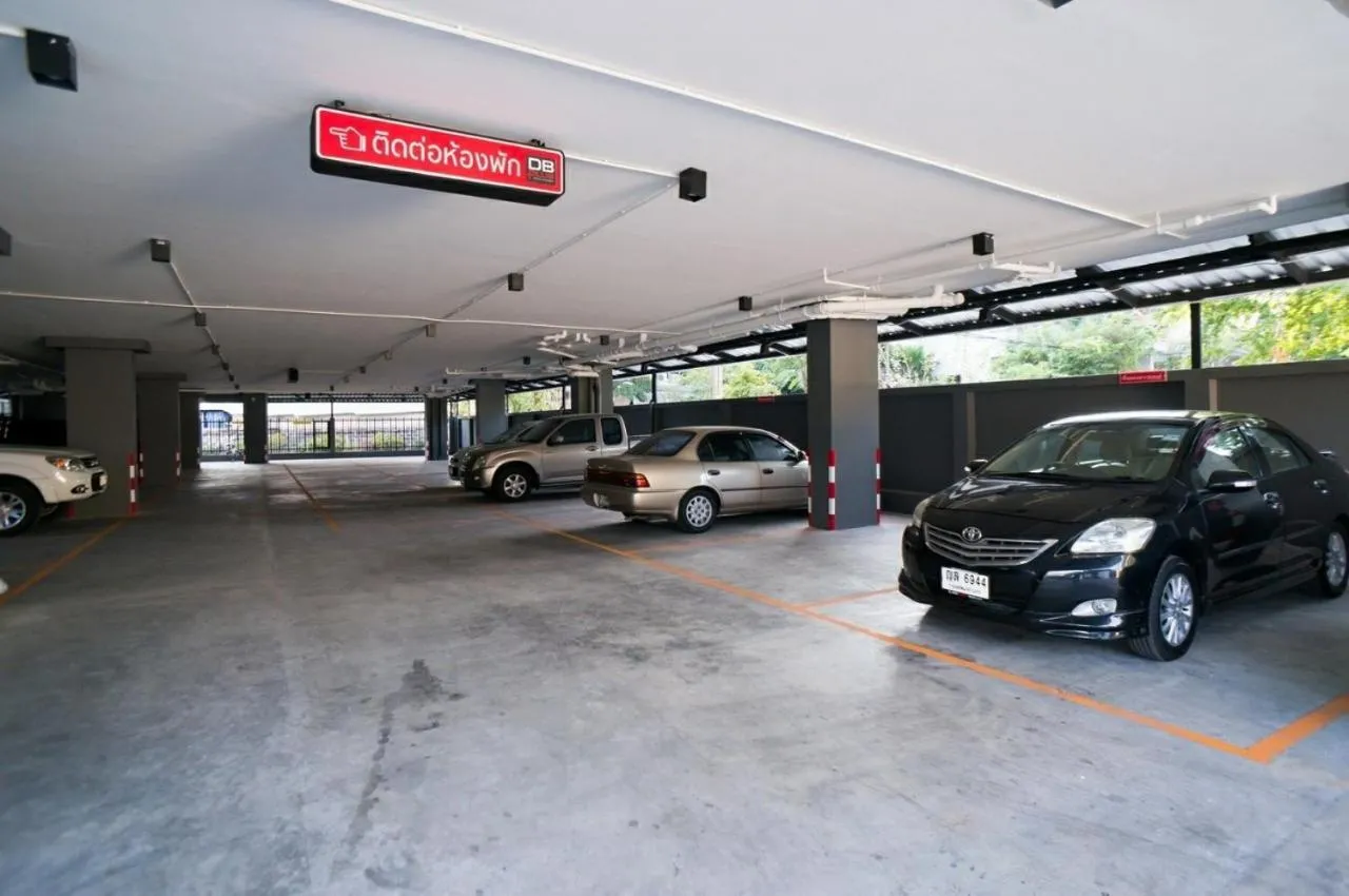 Property building in DB PLUS 6