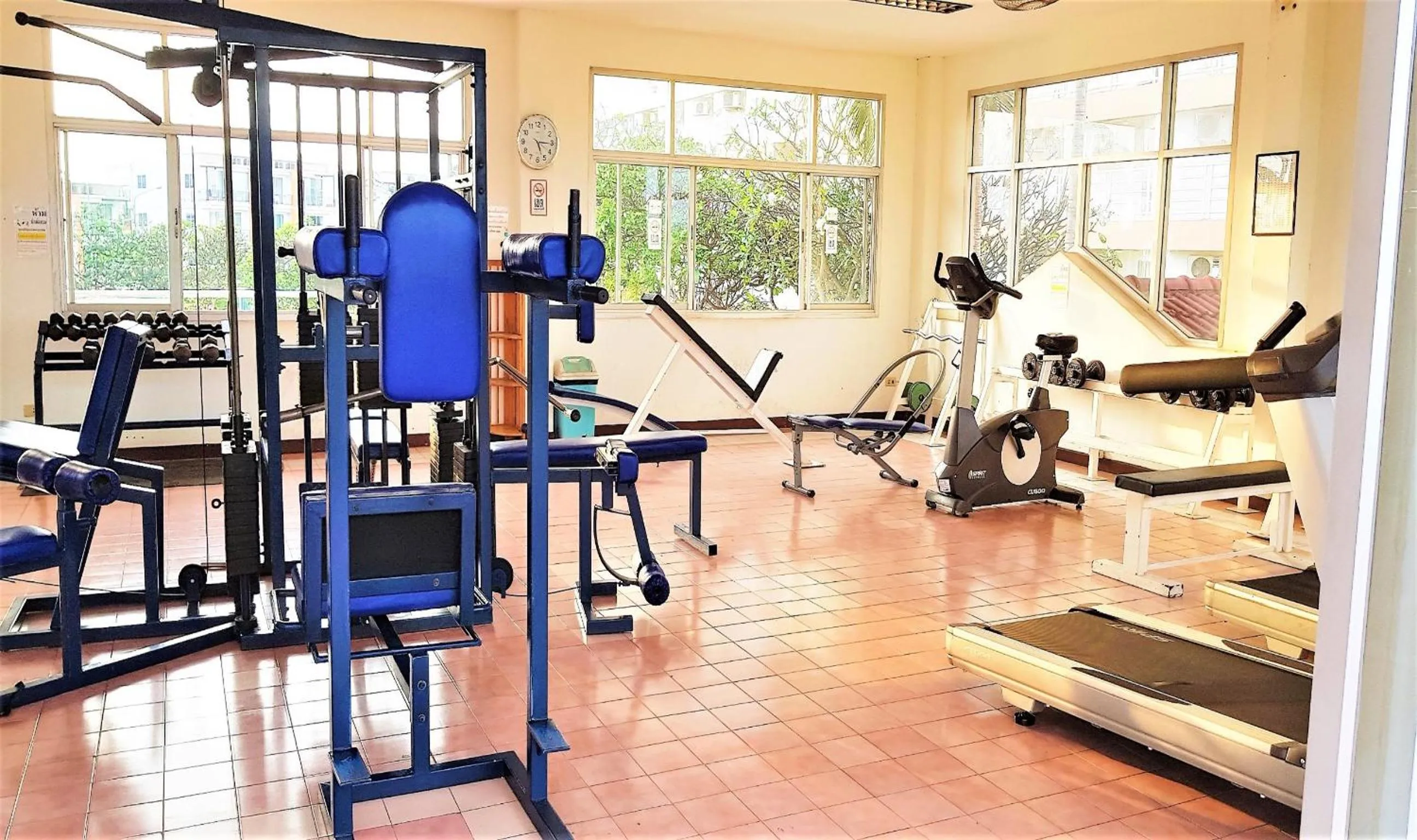 Fitness Center/Facilities in Jomtien beach condo sea view studio apartment 12th floor