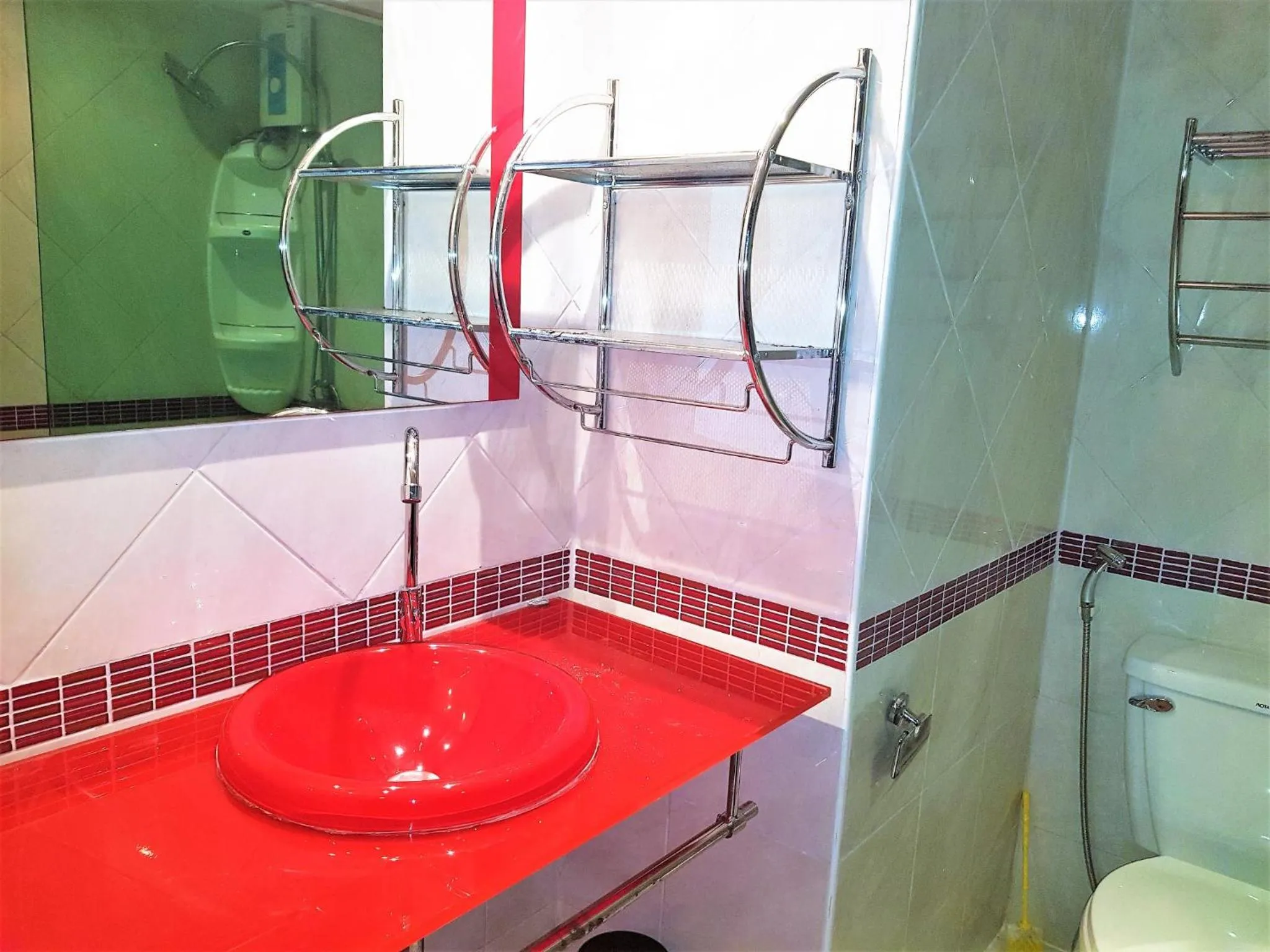 Bathroom in Jomtien beach condo sea view studio apartment 12th floor