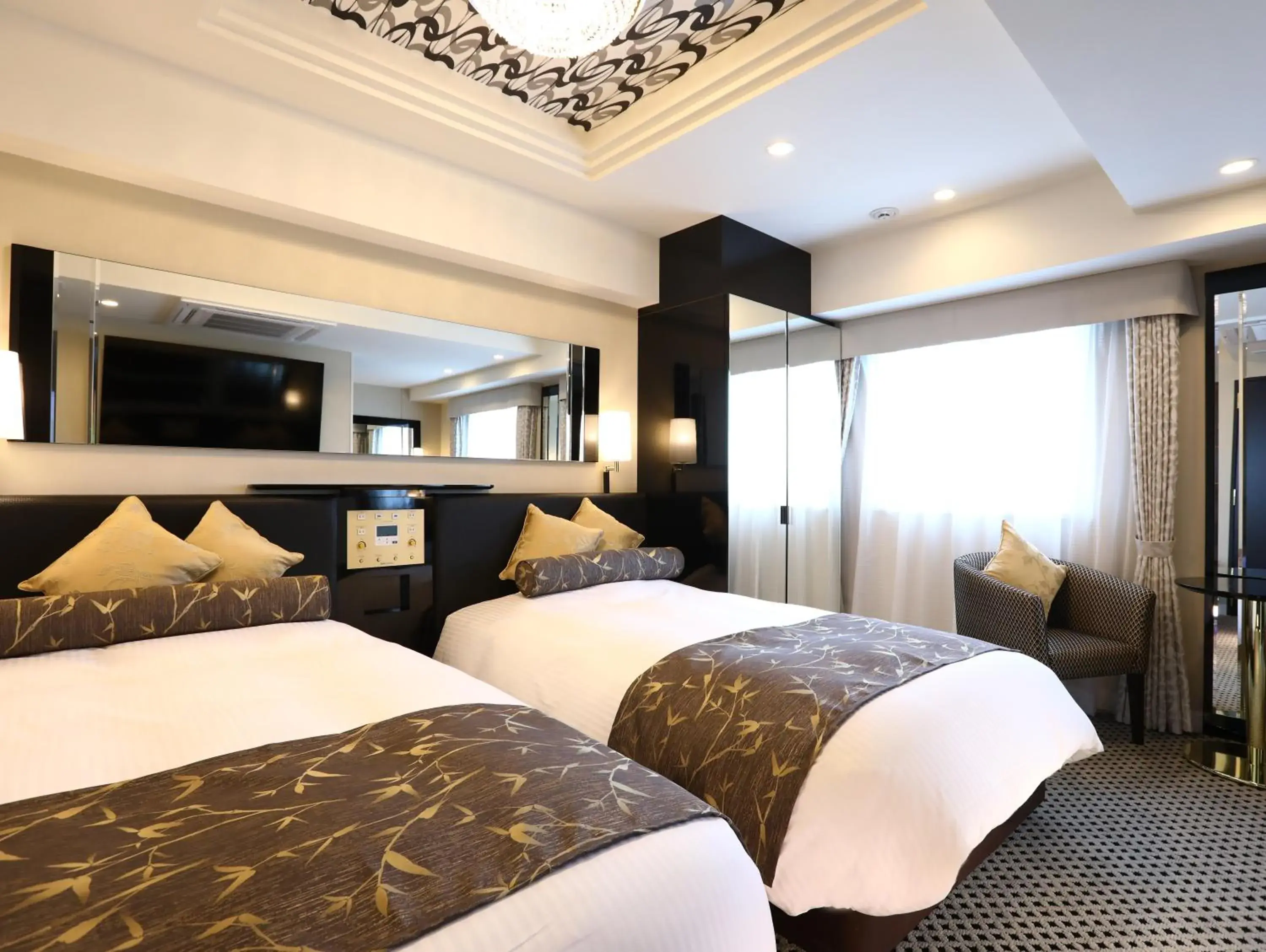 Bed in APA Hotel Chiba Ekimae Bed in APA Hotel Chiba Ekimae