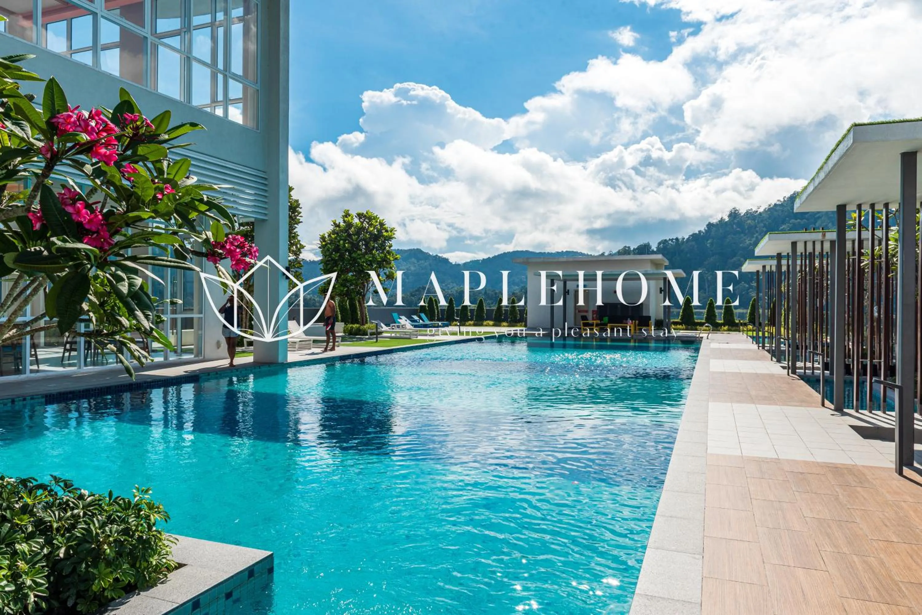 Swimming pool in Windmill Premier Suites Genting Highlands