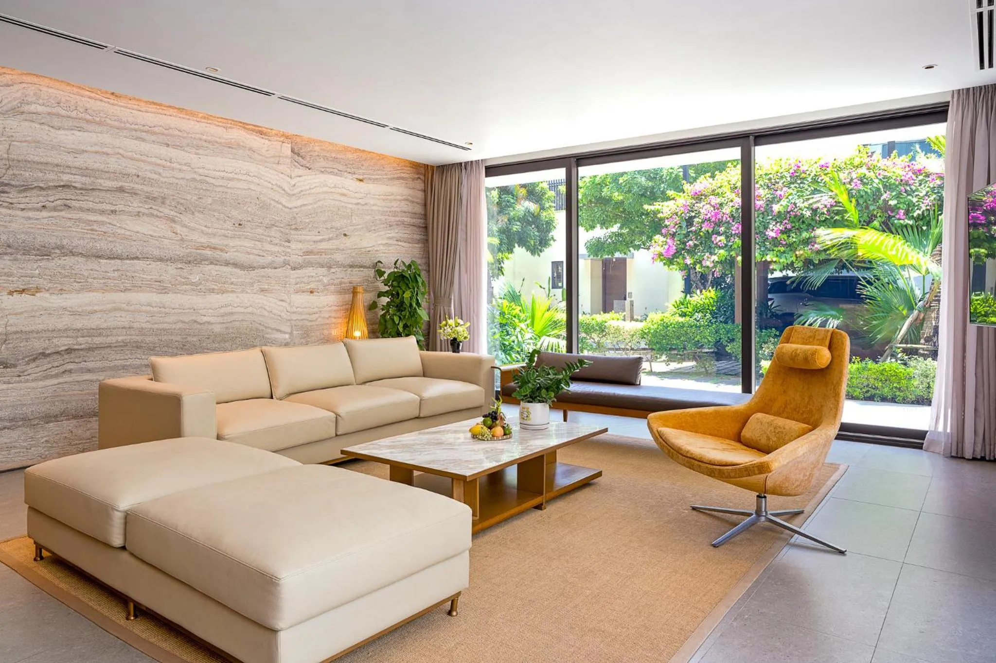 Living room in The Five Villas & Resort Quangnam - Danang