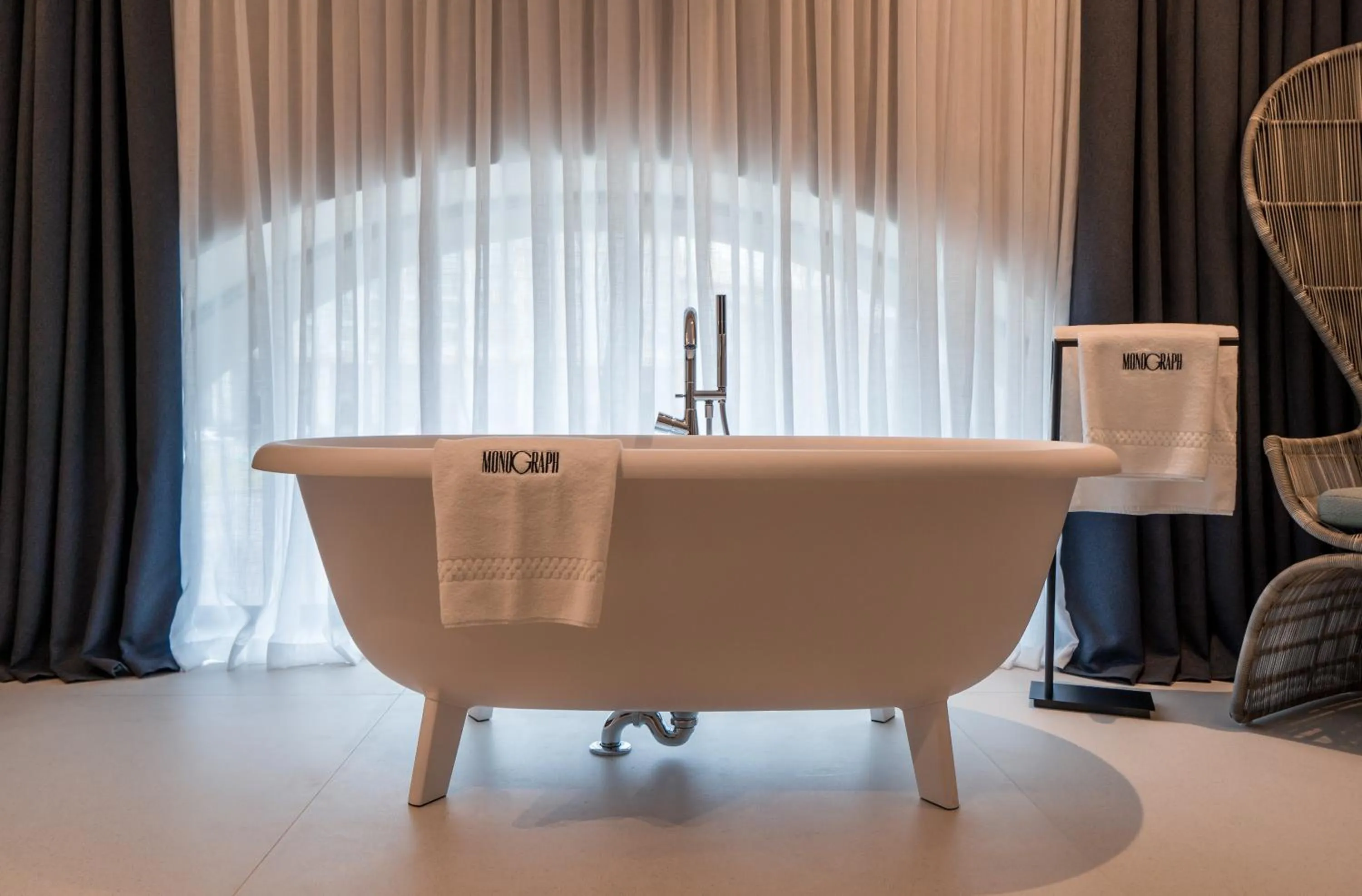 Bathroom in Monograph Freedom Square