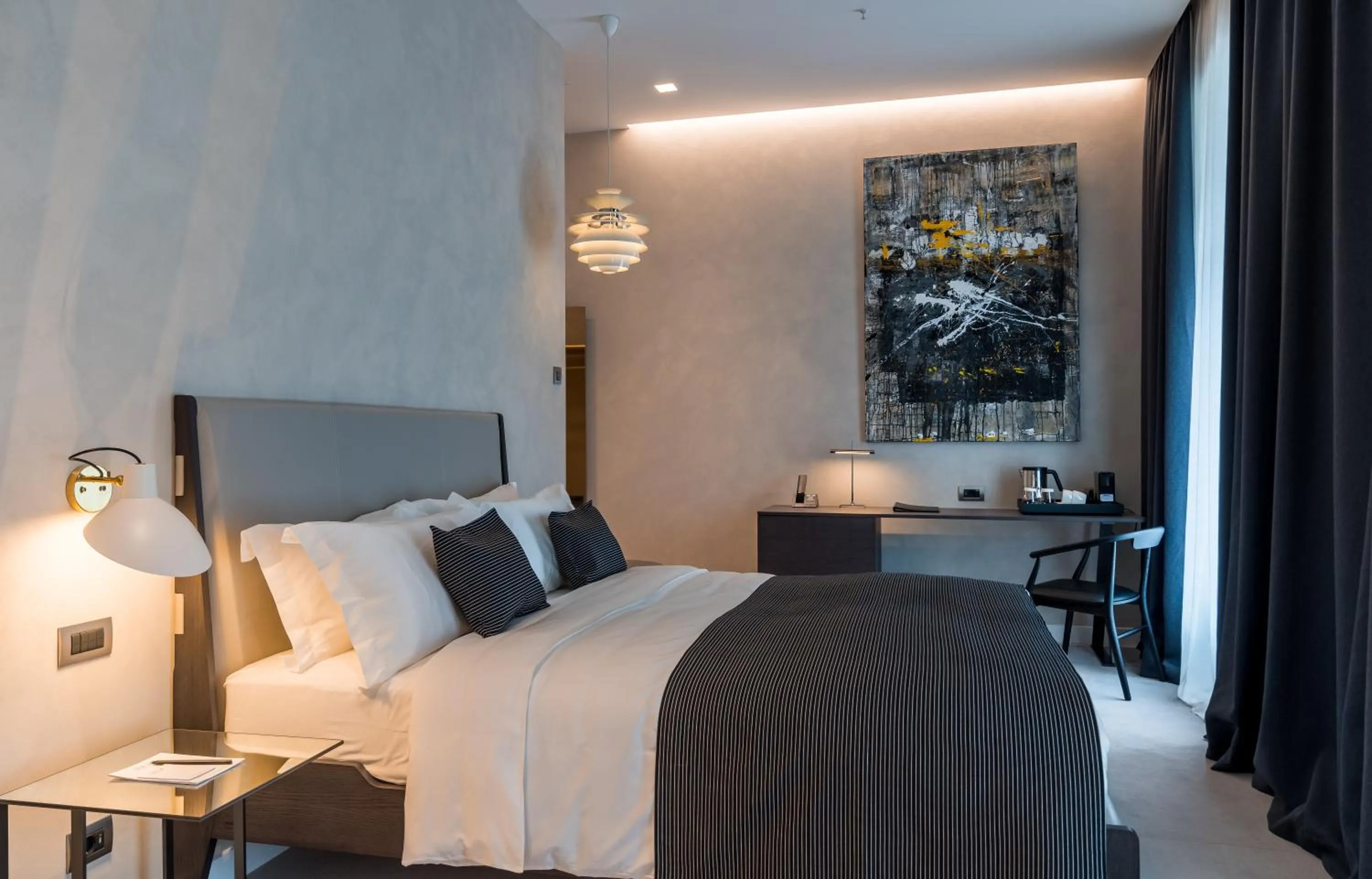 Bed in Monograph Freedom Square