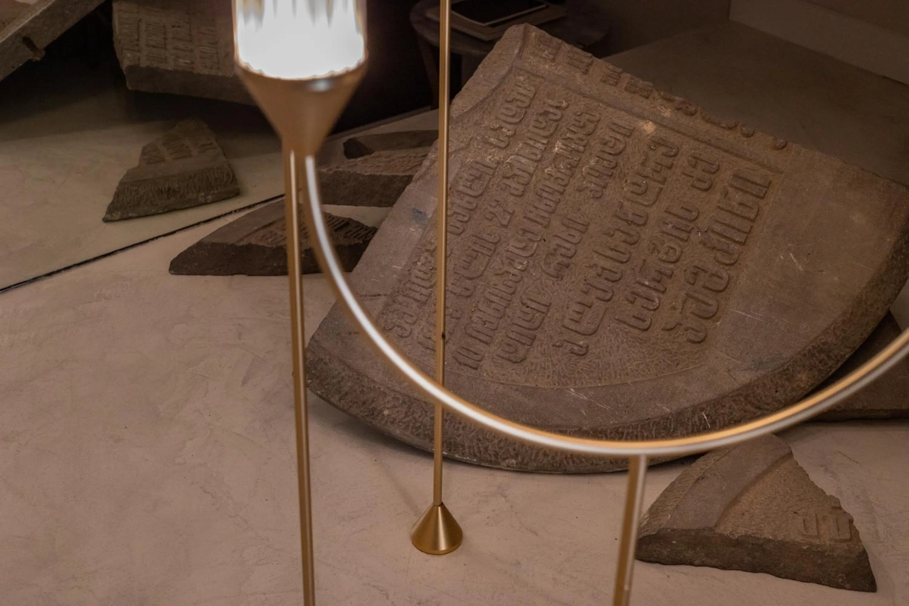 Property building in Monograph Freedom Square