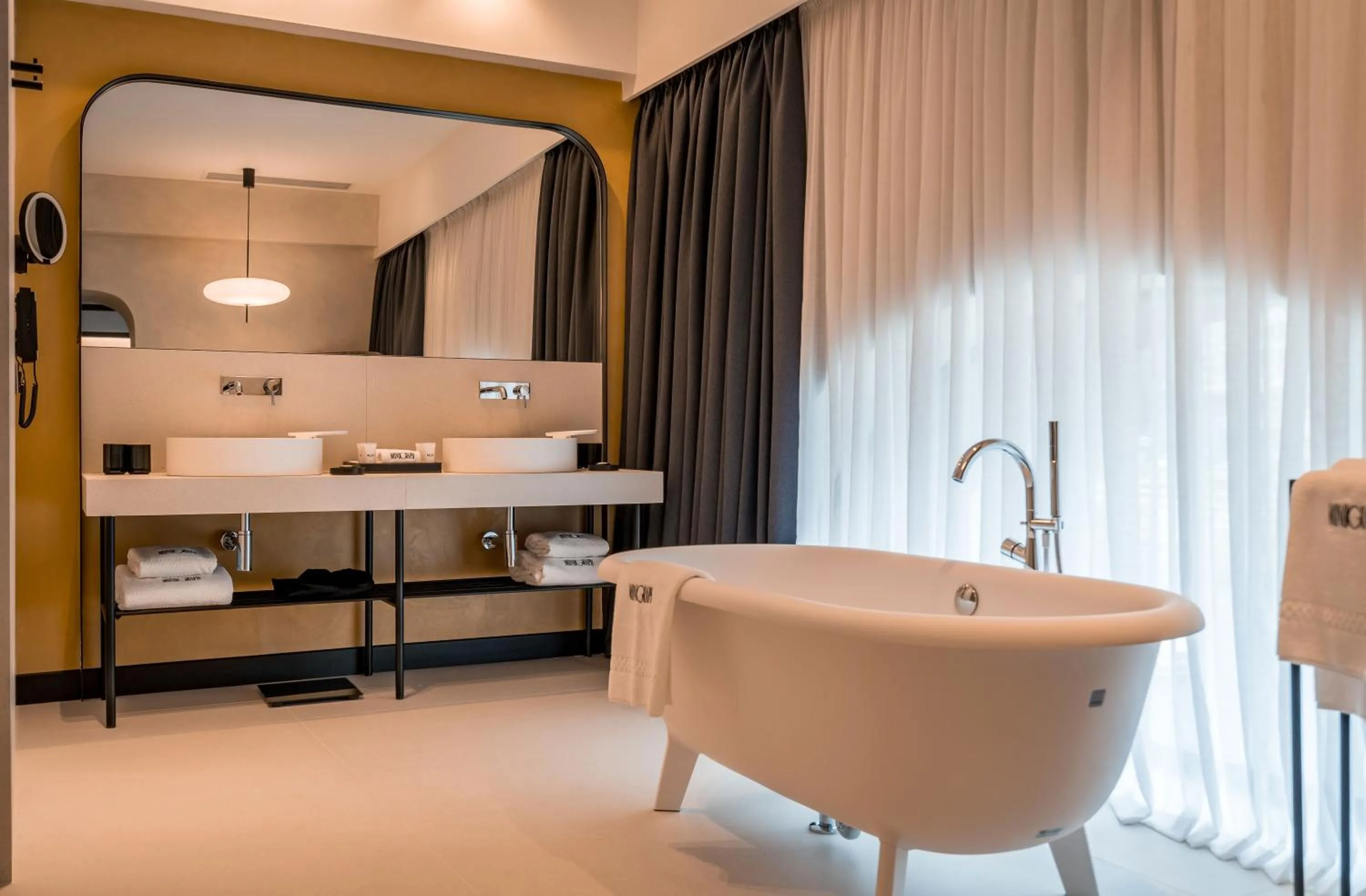 Bathroom in Monograph Freedom Square