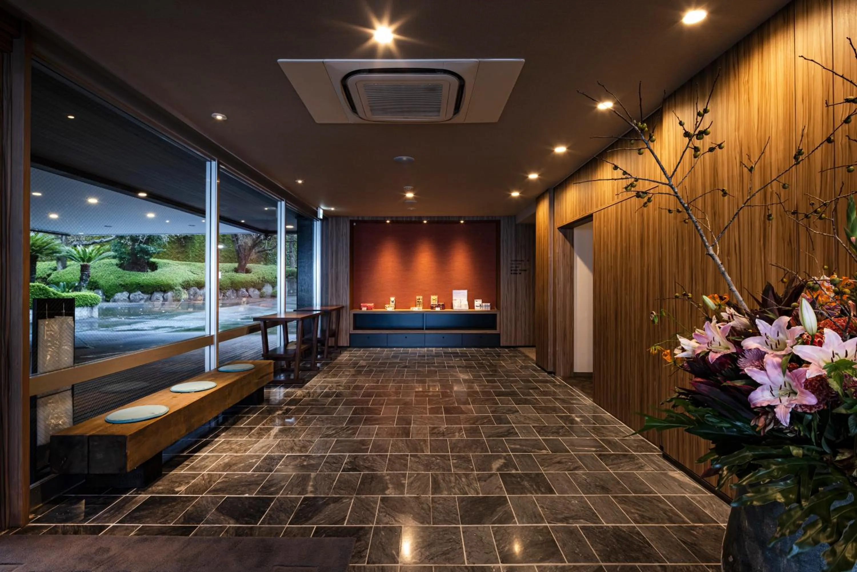 Lobby or reception in Ishinoya Atami - TKP Hotels & Resorts