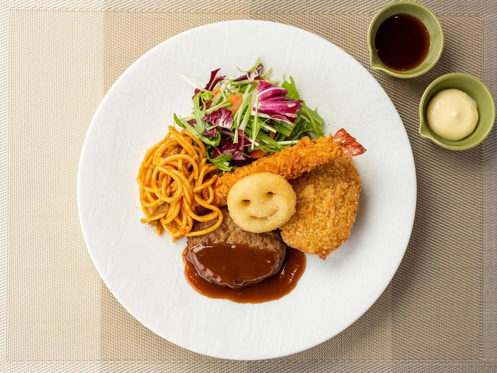 Food and drinks in Ishinoya Atami - TKP Hotels & Resorts