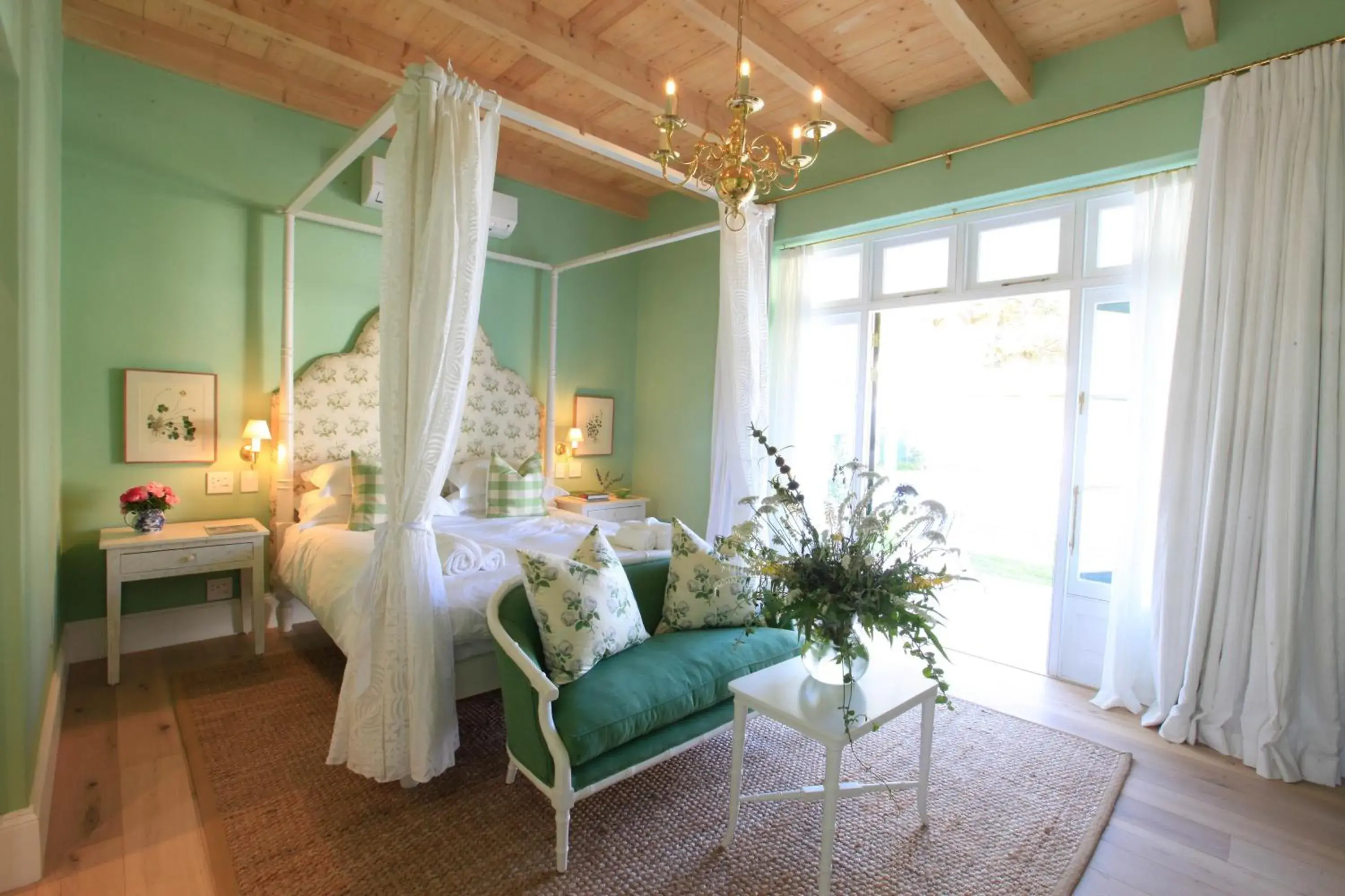 Double or Twin Room with Pool View in La Cotte The Manor House Double or Twin Room with Pool View in La Cotte The Manor House