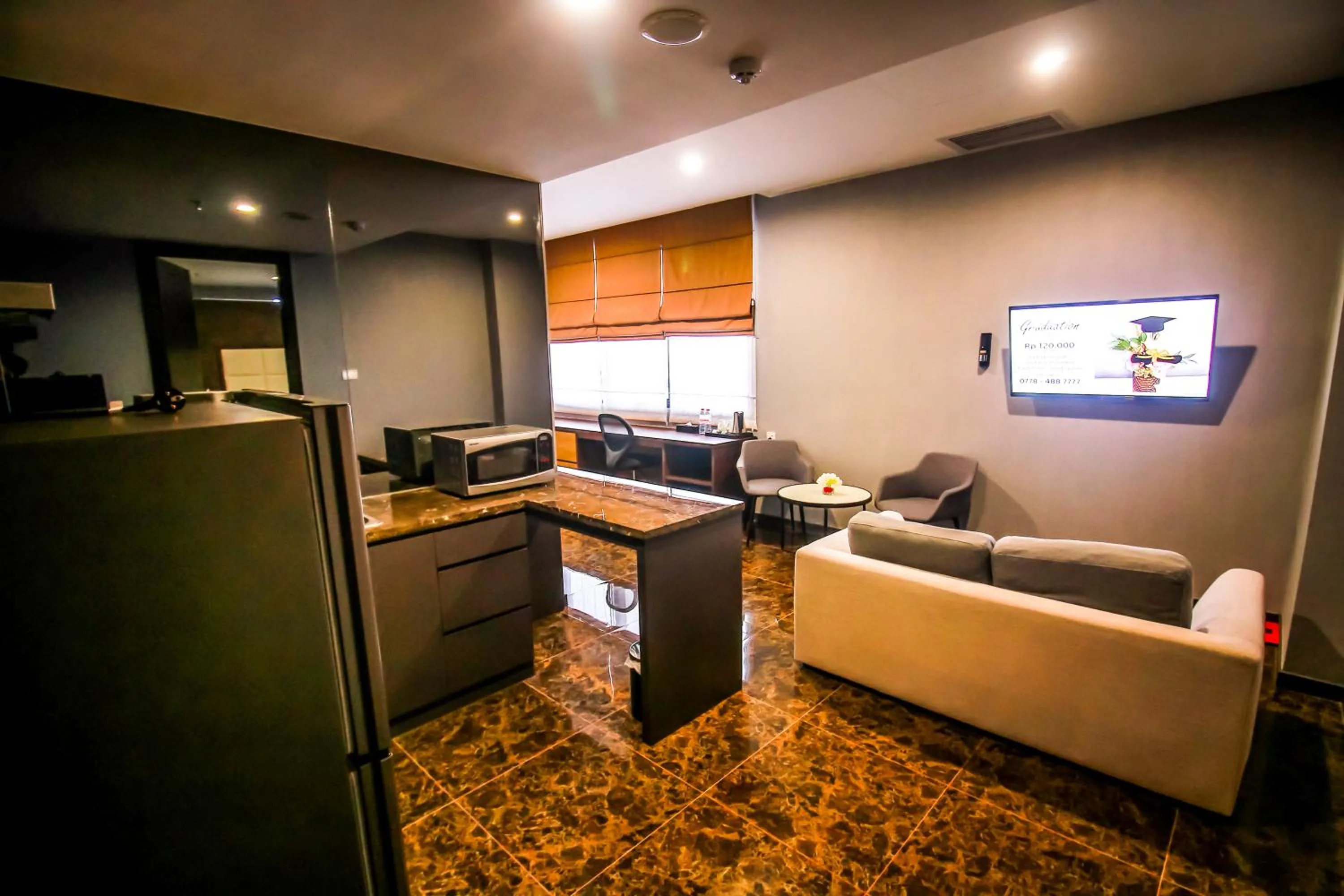 TV and multimedia in Asialink Hotel Batam by Prasanthi