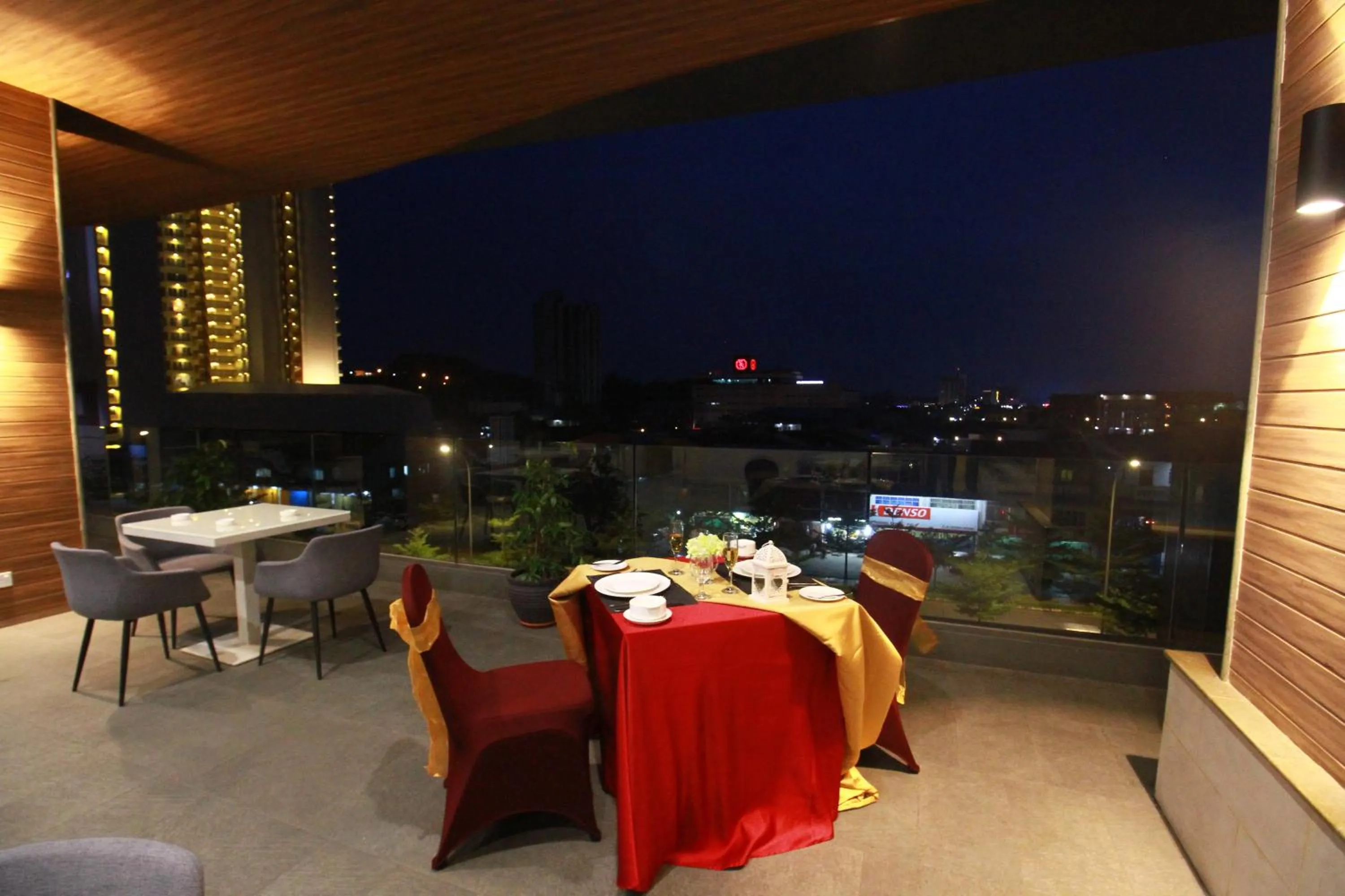 Restaurant/places to eat in Asialink Hotel Batam by Prasanthi