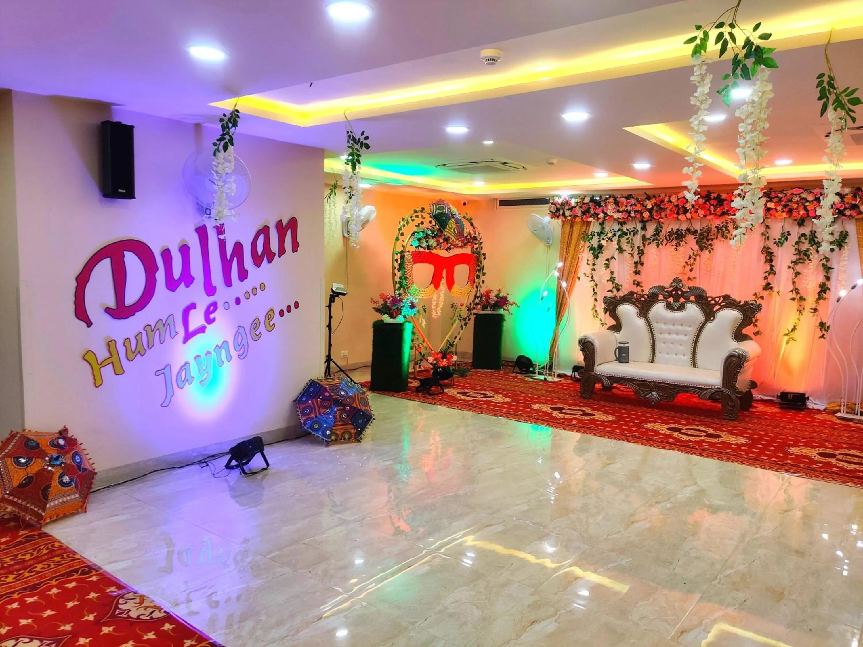 Banquet/Function facilities in Opulence Inn - 500 Meters From Railway Station