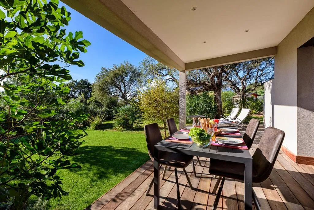 Calarossa Bay Resort