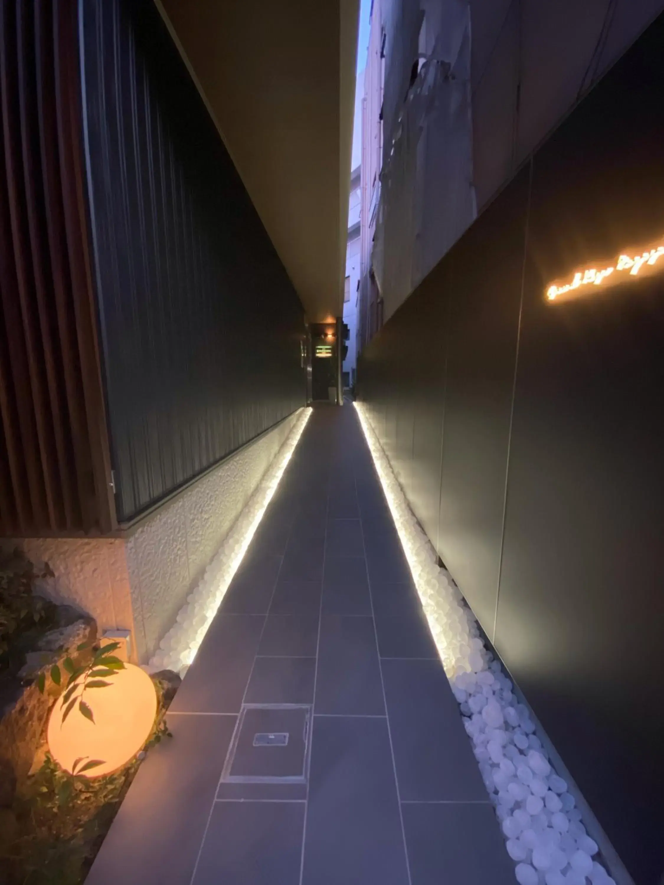 Facade/entrance in GRAND BASE Nagasaki Facade/entrance in GRAND BASE Nagasaki