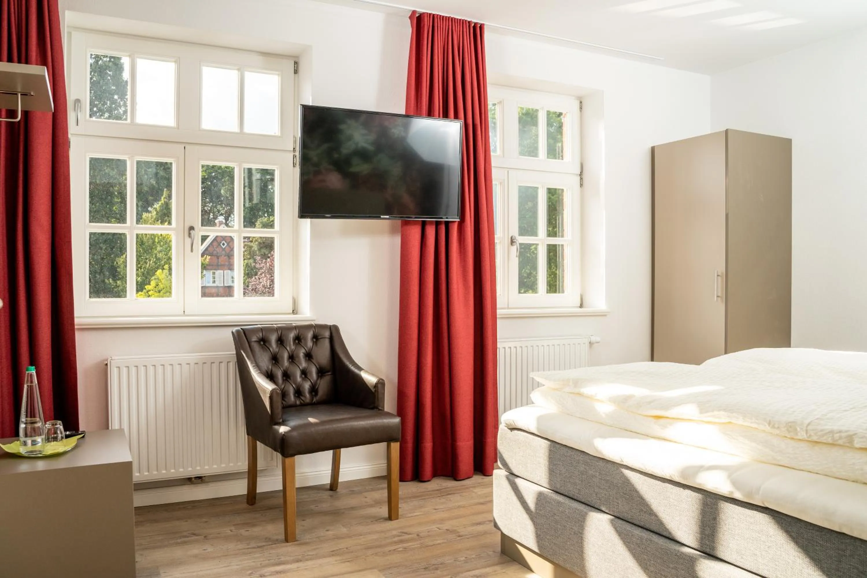 Double Room with Private Bathroom in Hotel Am Dom