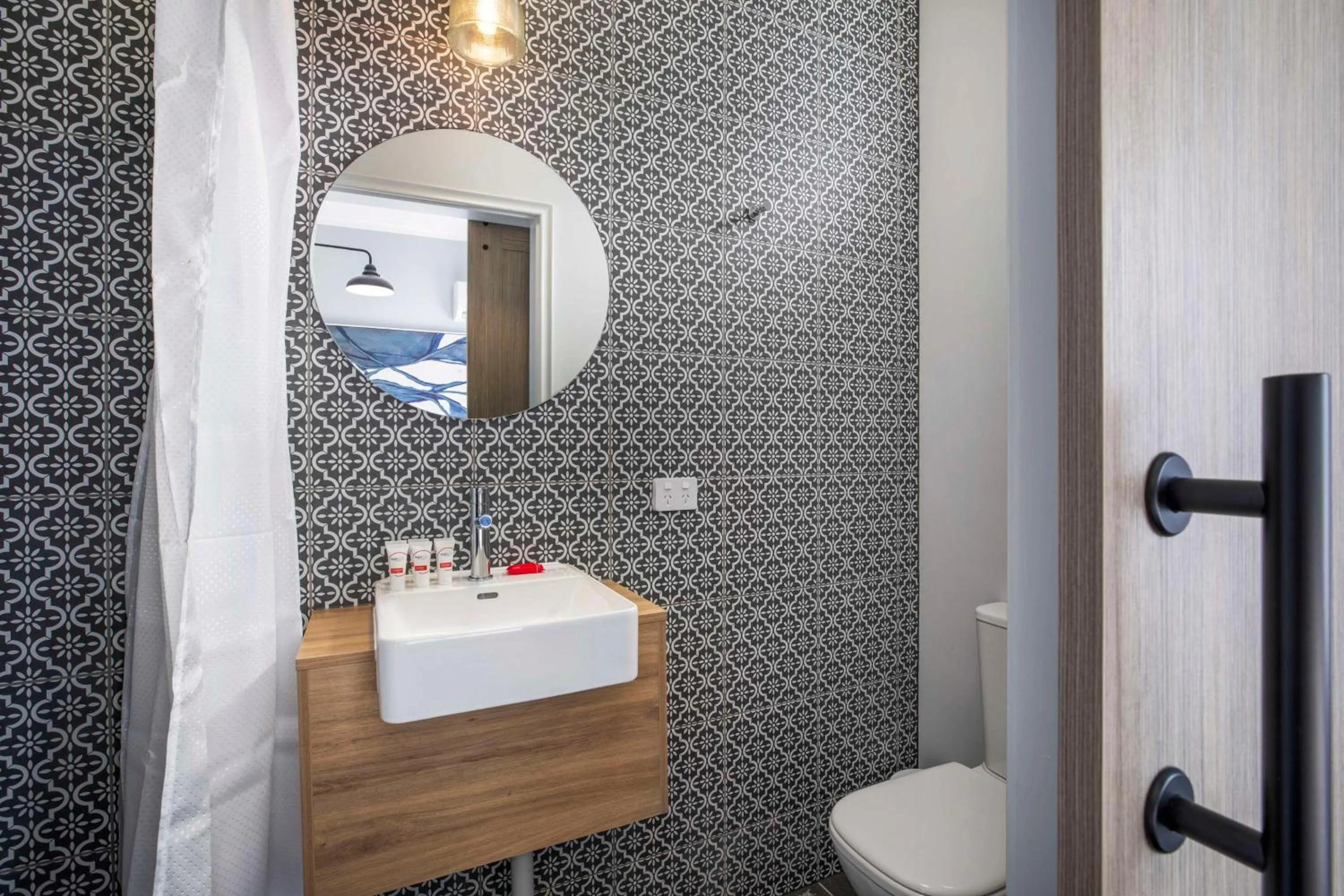 Bathroom in Nightcap at Rex Hotel