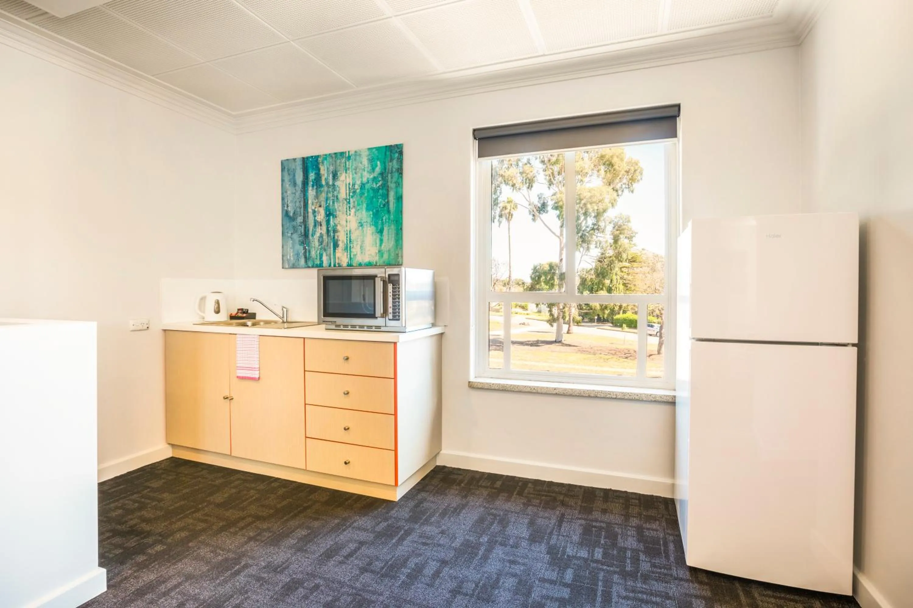 Kitchen or kitchenette in Nightcap at Rose & Crown Hotel