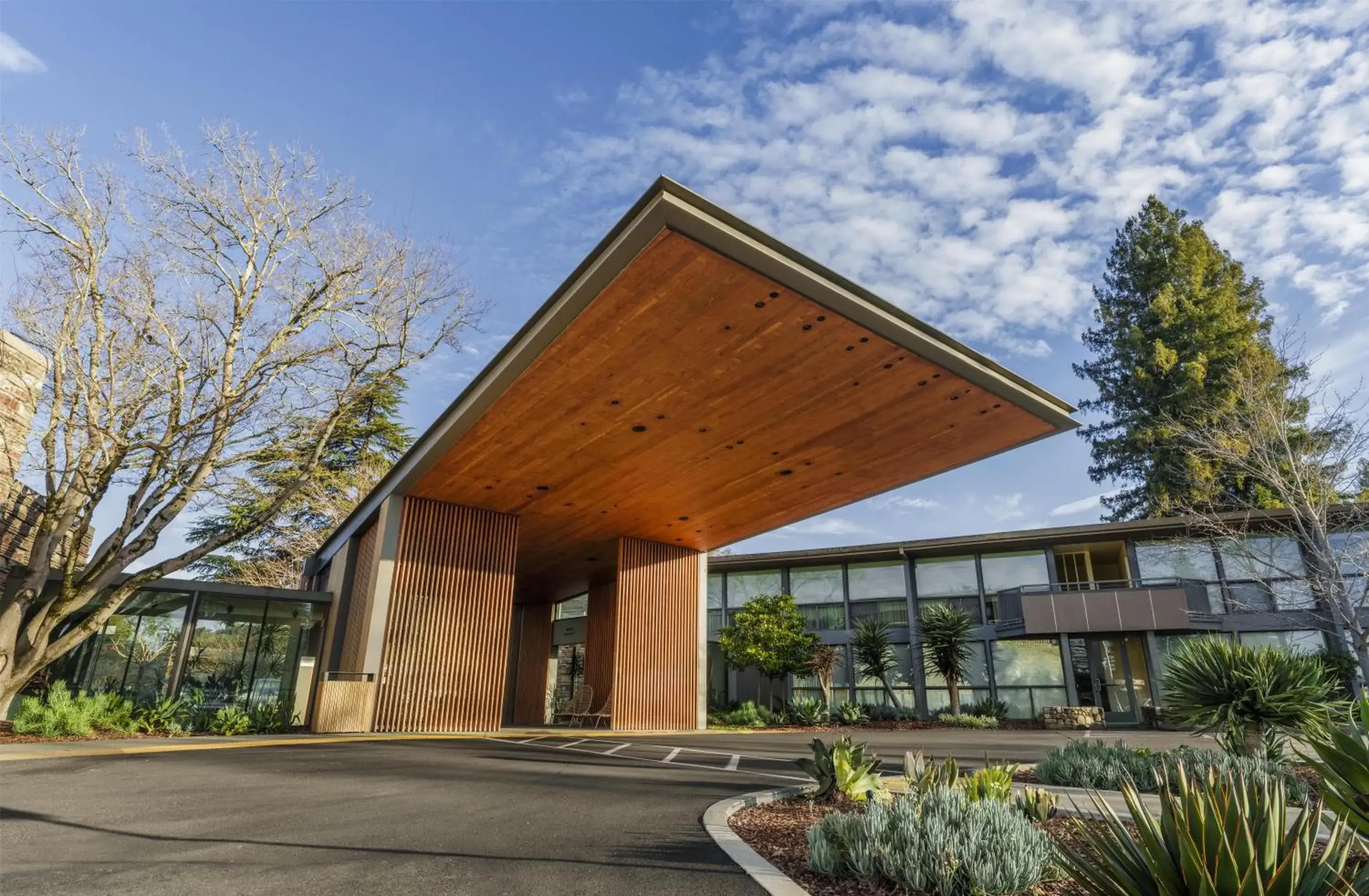 Property building in Flamingo Resort & Spa Santa Rosa Sonoma, Tapestry by Hilton Property building in Flamingo Resort & Spa Santa Rosa Sonoma, Tapestry by Hilton