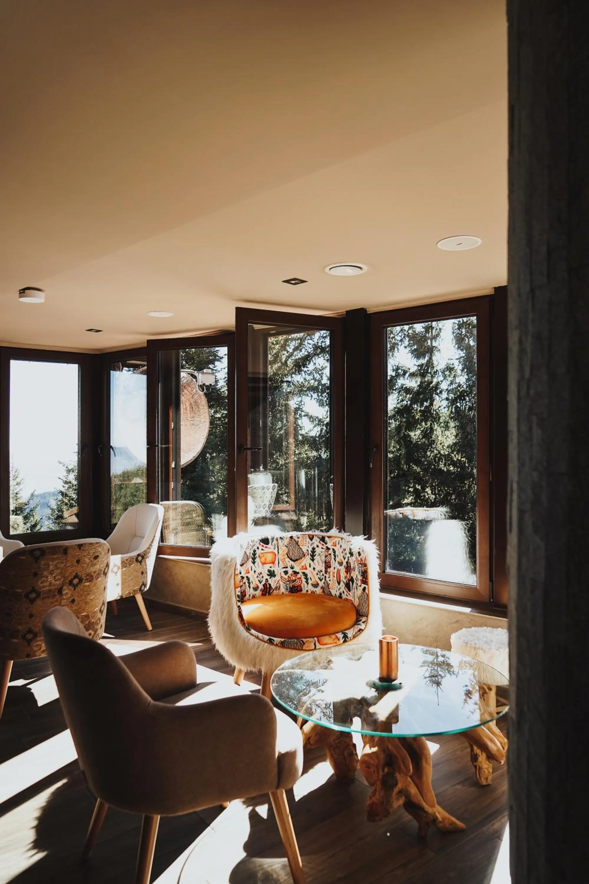 Living room in Hotel and Relax Moreni