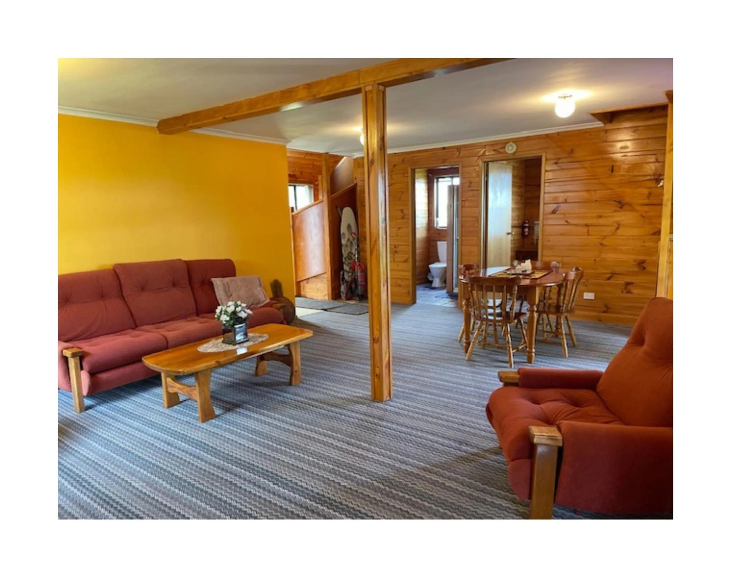 Living room in Alexanders Of Richmond