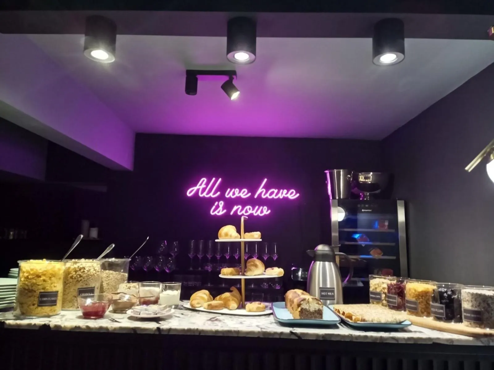 Food and drinks in JN Boutique Hotel