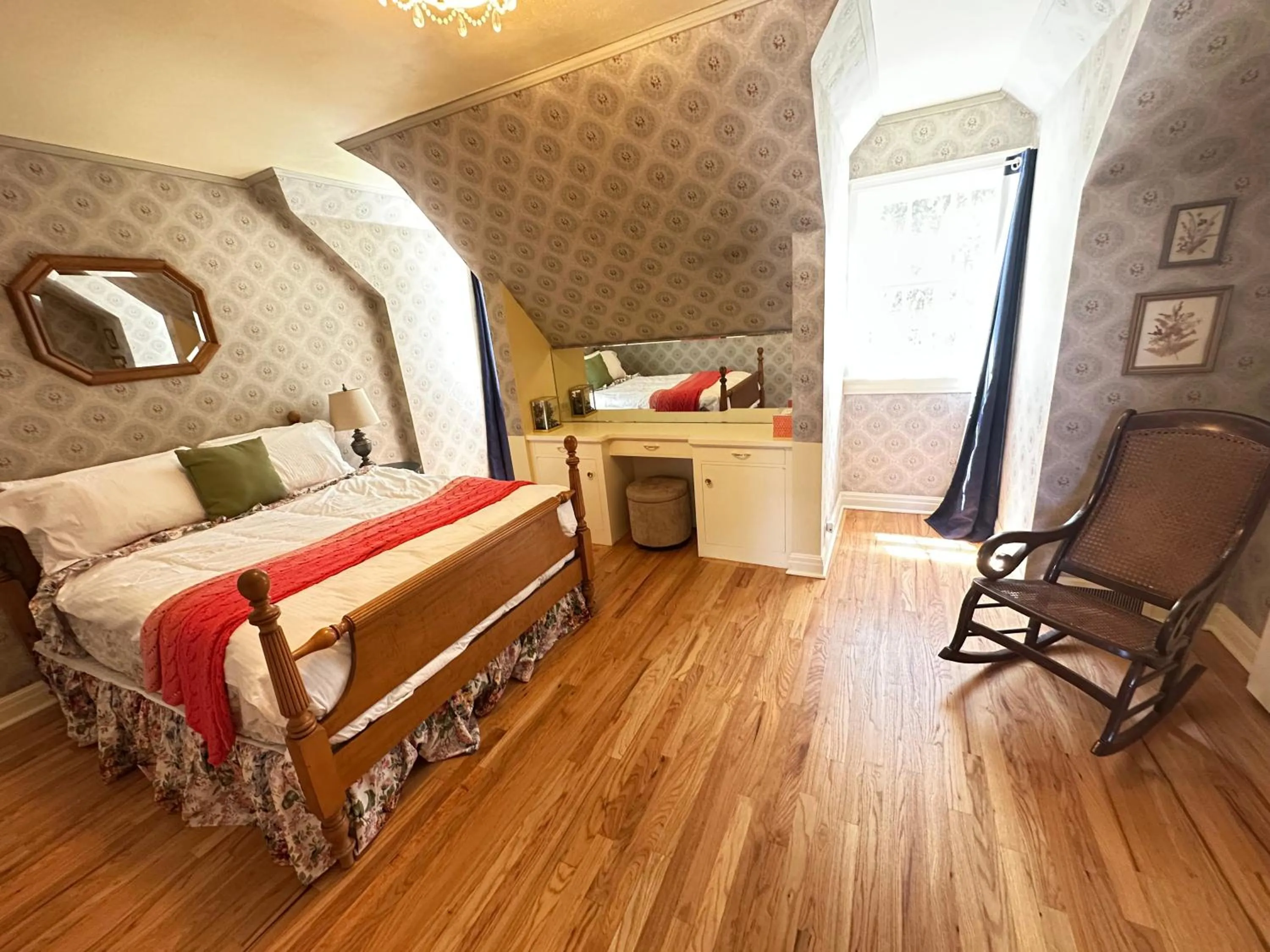 Bed in Geiser Grand Hotel