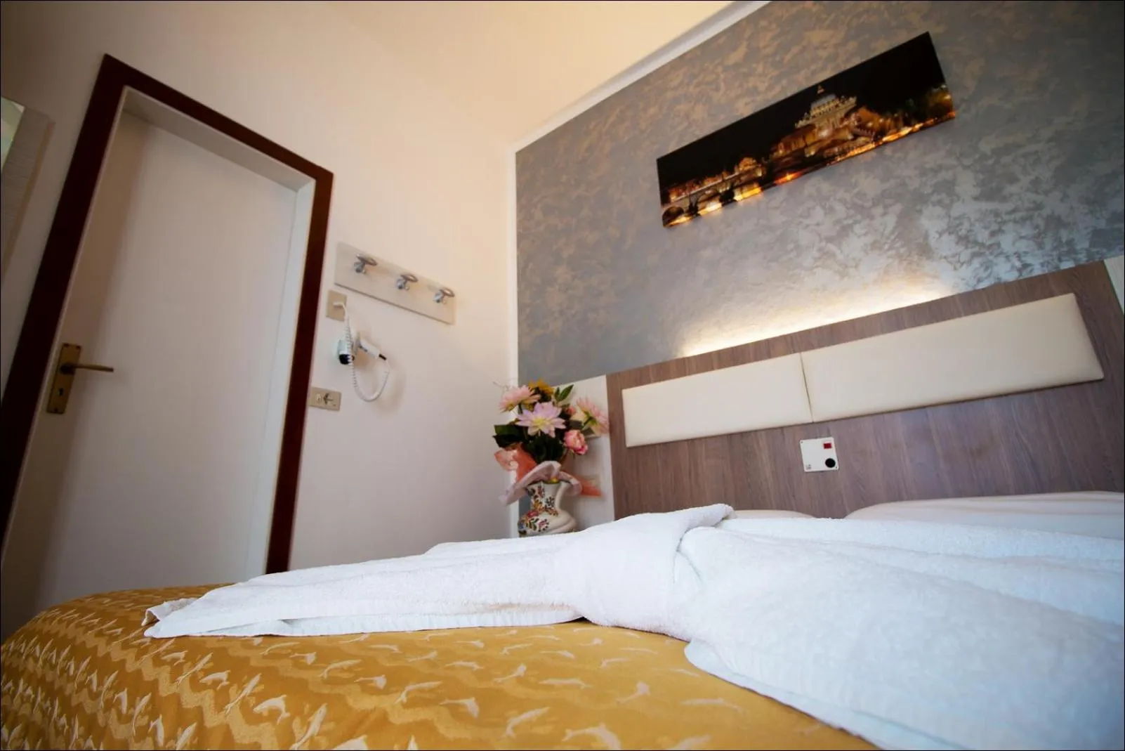 Bed in Hotel Belfiore