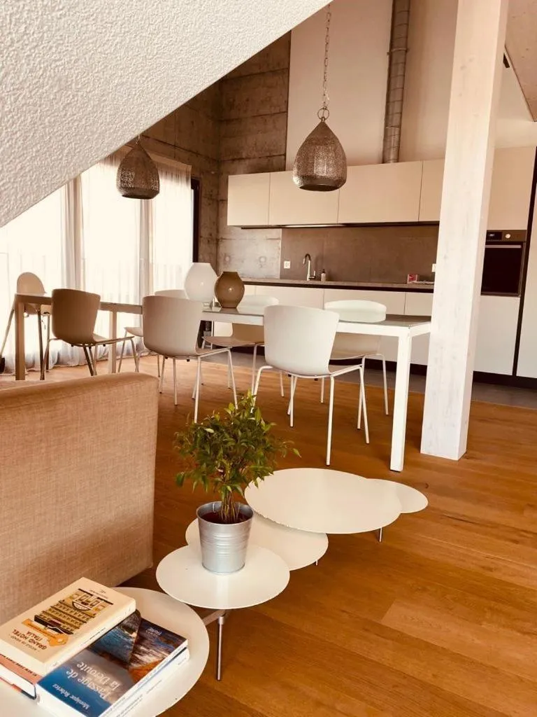 Kitchen or kitchenette in Hotel de l’Ours Preles