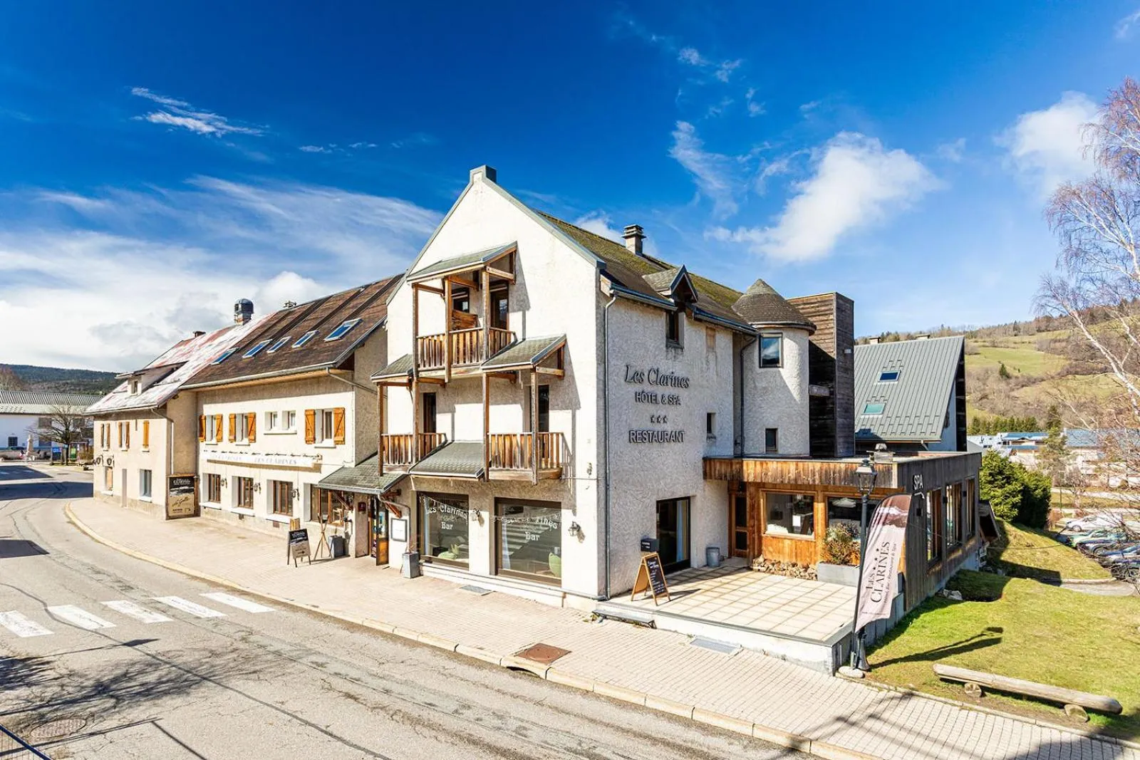 Property Building in Hôtel et Spa les Clarines