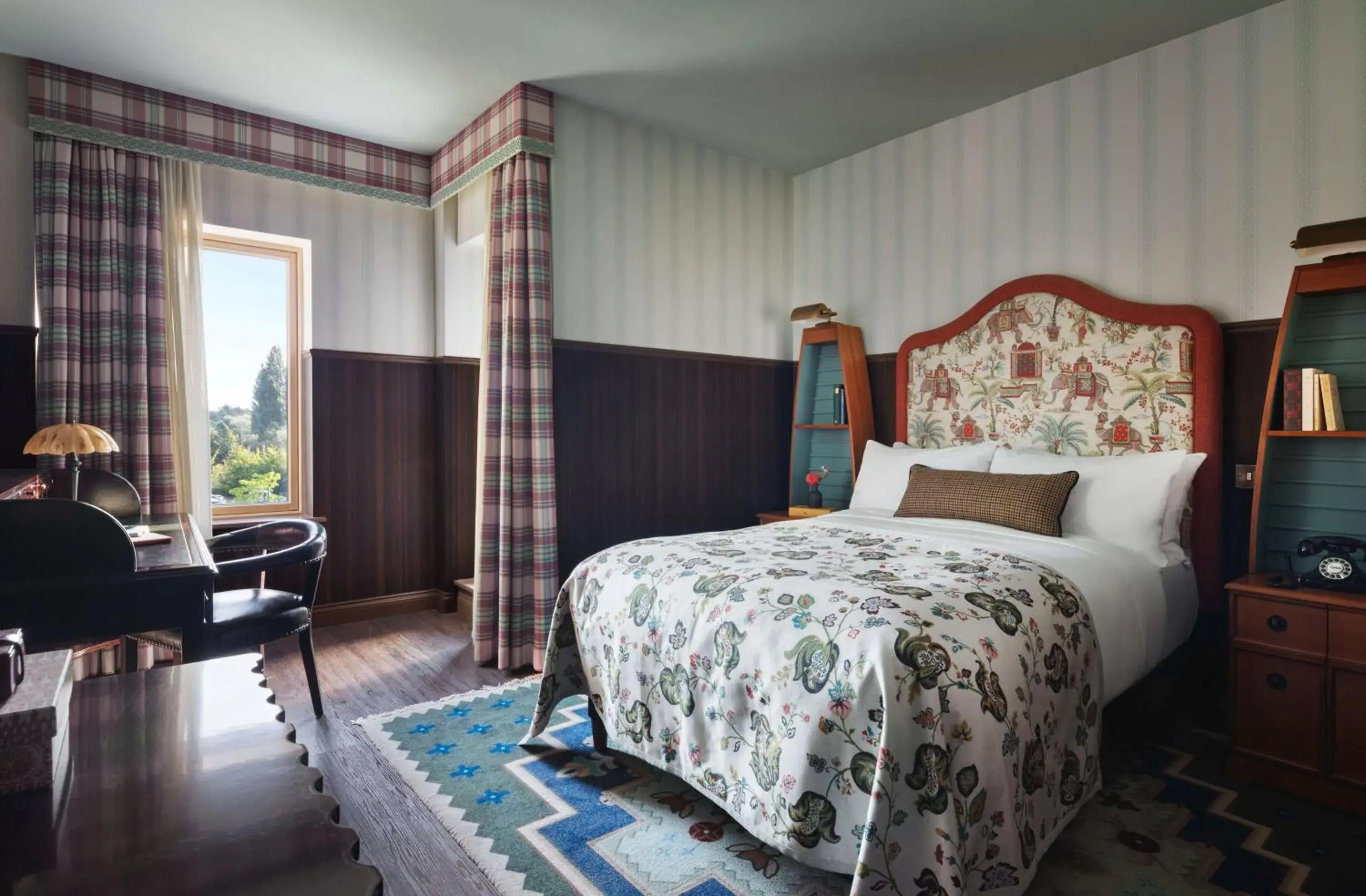 Graduate Premium King Room in Graduate Cambridge Graduate Premium King Room in Graduate Cambridge