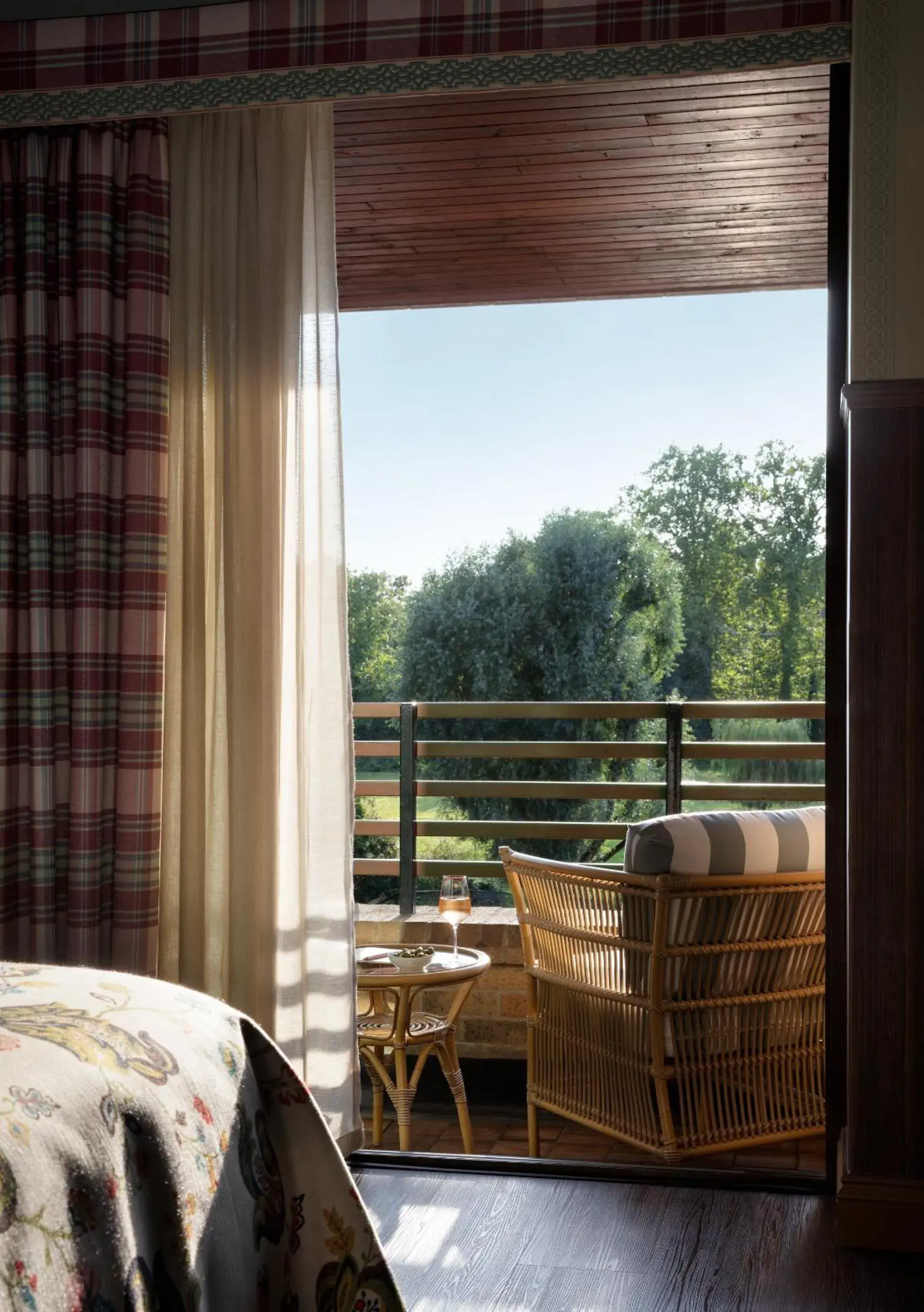 View (from property/room), Bed in Graduate by Hilton Cambridge View (from property/room), Bed in Graduate by Hilton Cambridge