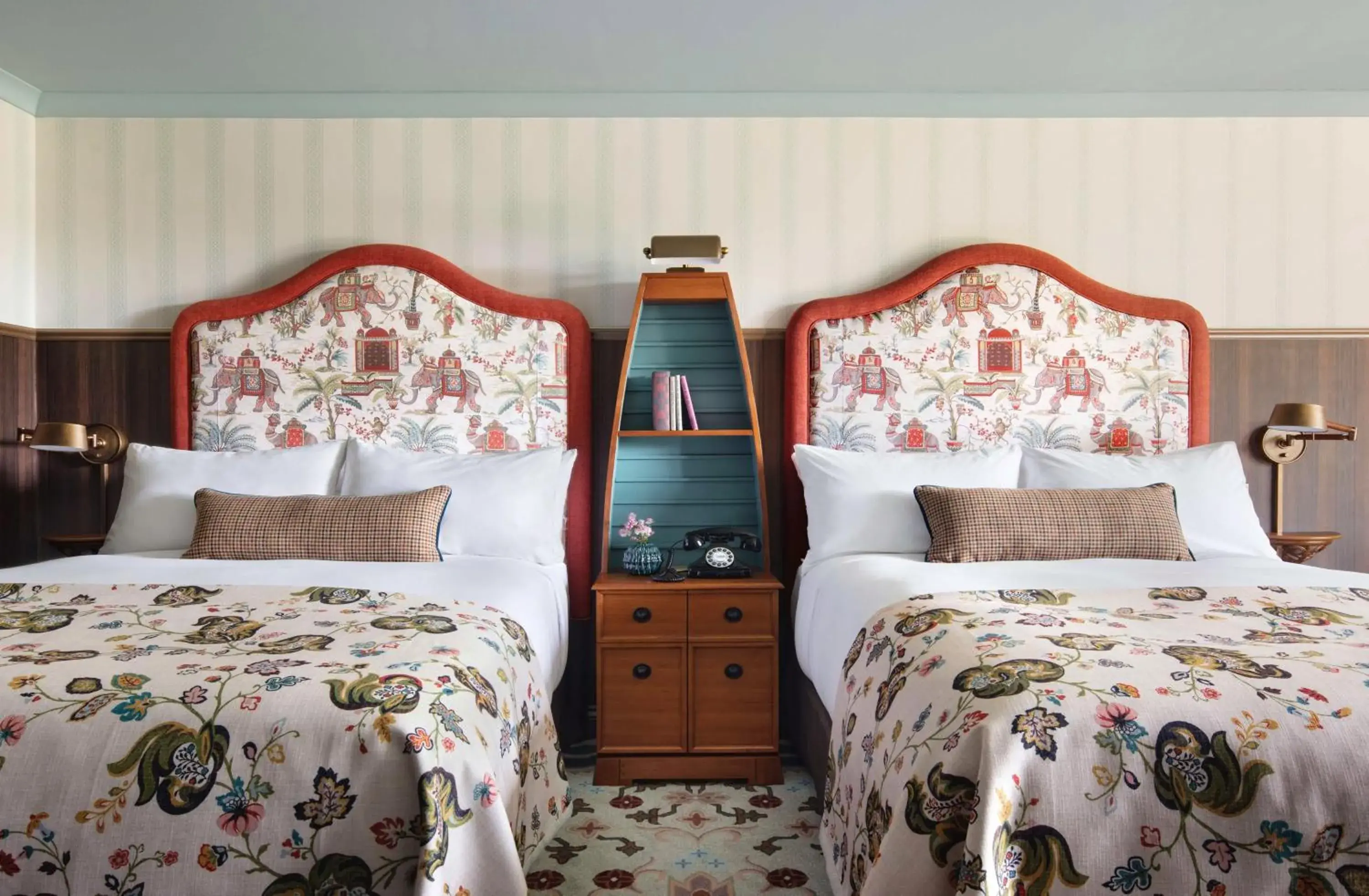 Graduate Twin Room in Graduate Cambridge Graduate Twin Room in Graduate Cambridge