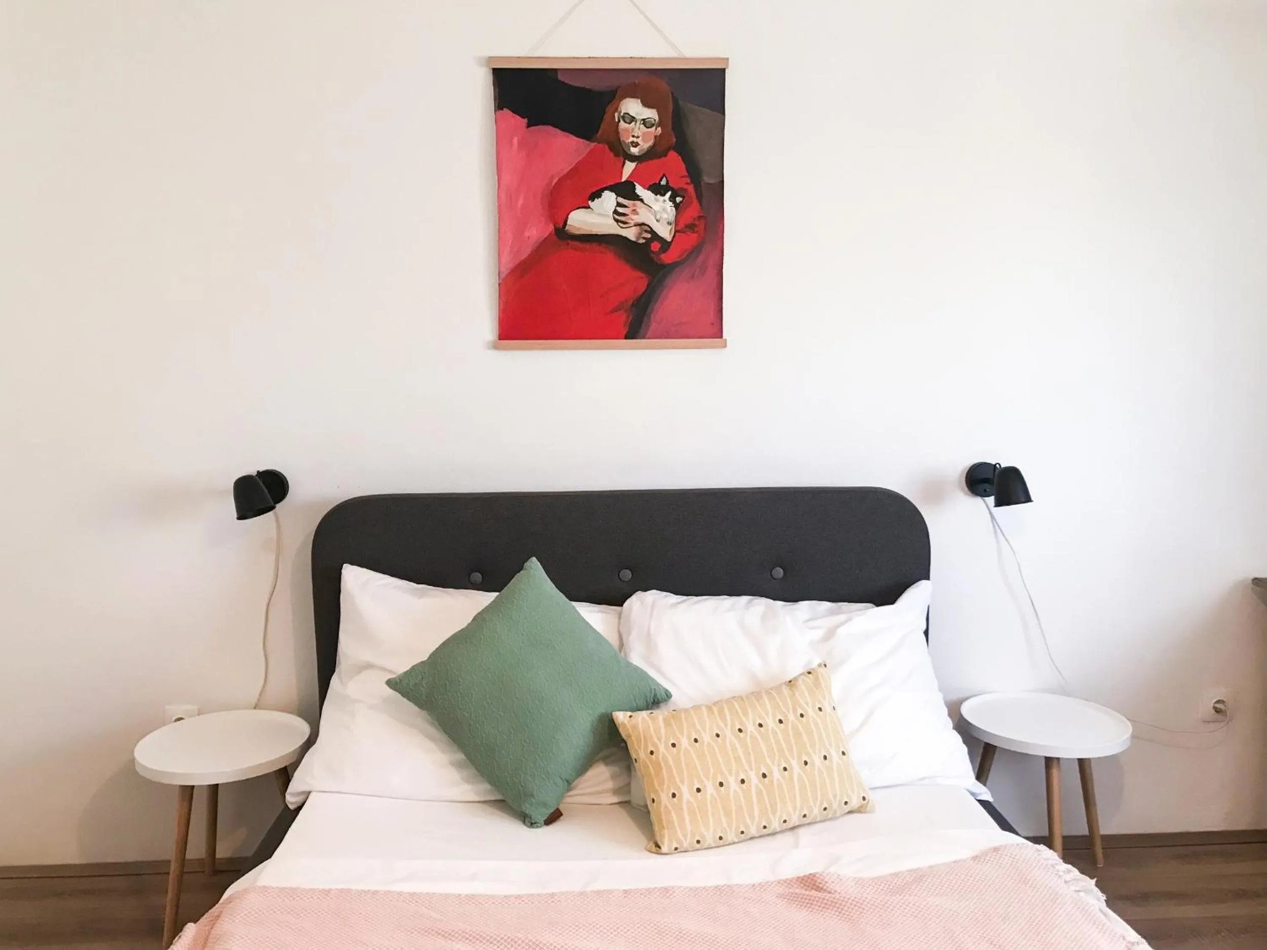 Double Room with Private Bathroom in Lukenda Rooms - Cozy Double Rooms with Shared Kitchen & Terrace