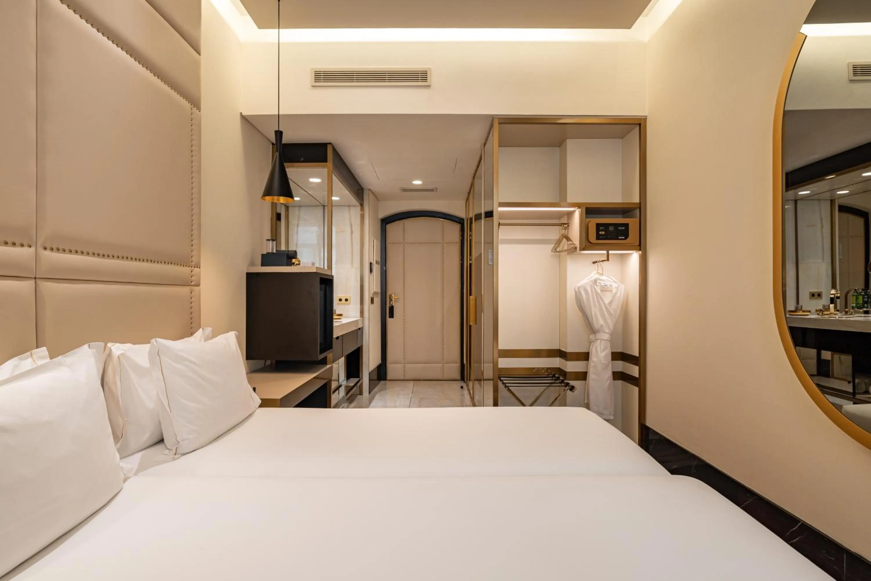 Bed in Madalena by The Beautique Hotels