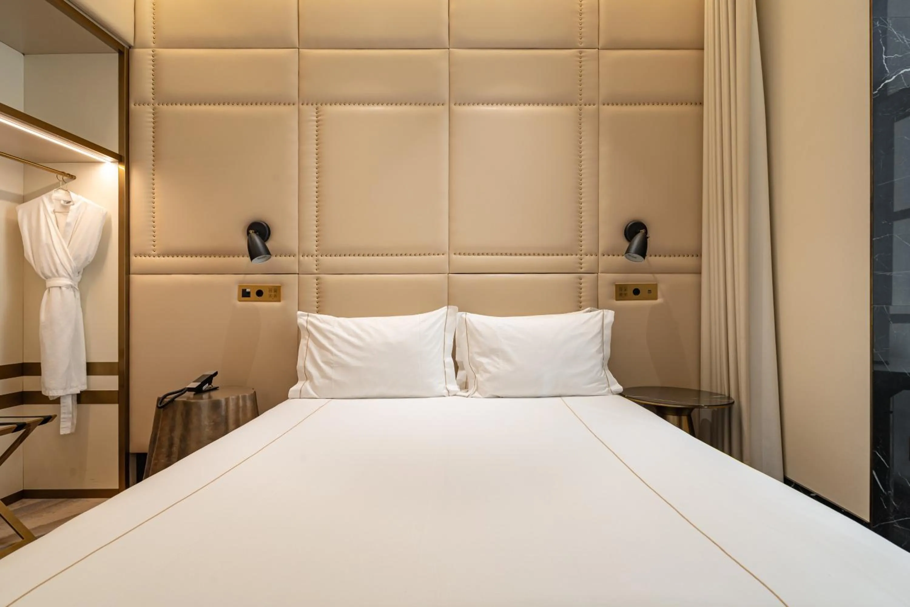 Bed in Madalena by The Beautique Hotels