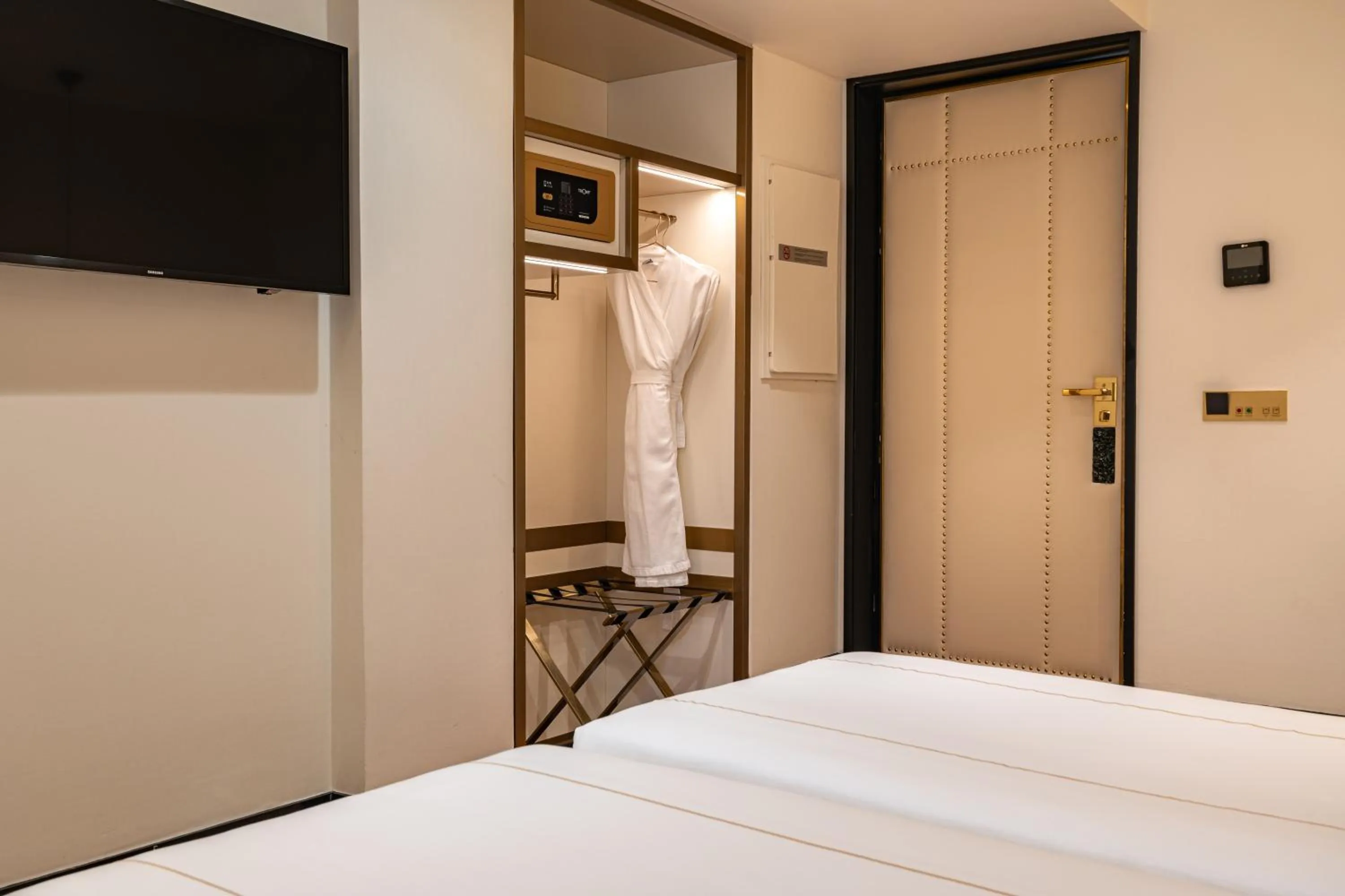 Bed in Madalena by The Beautique Hotels