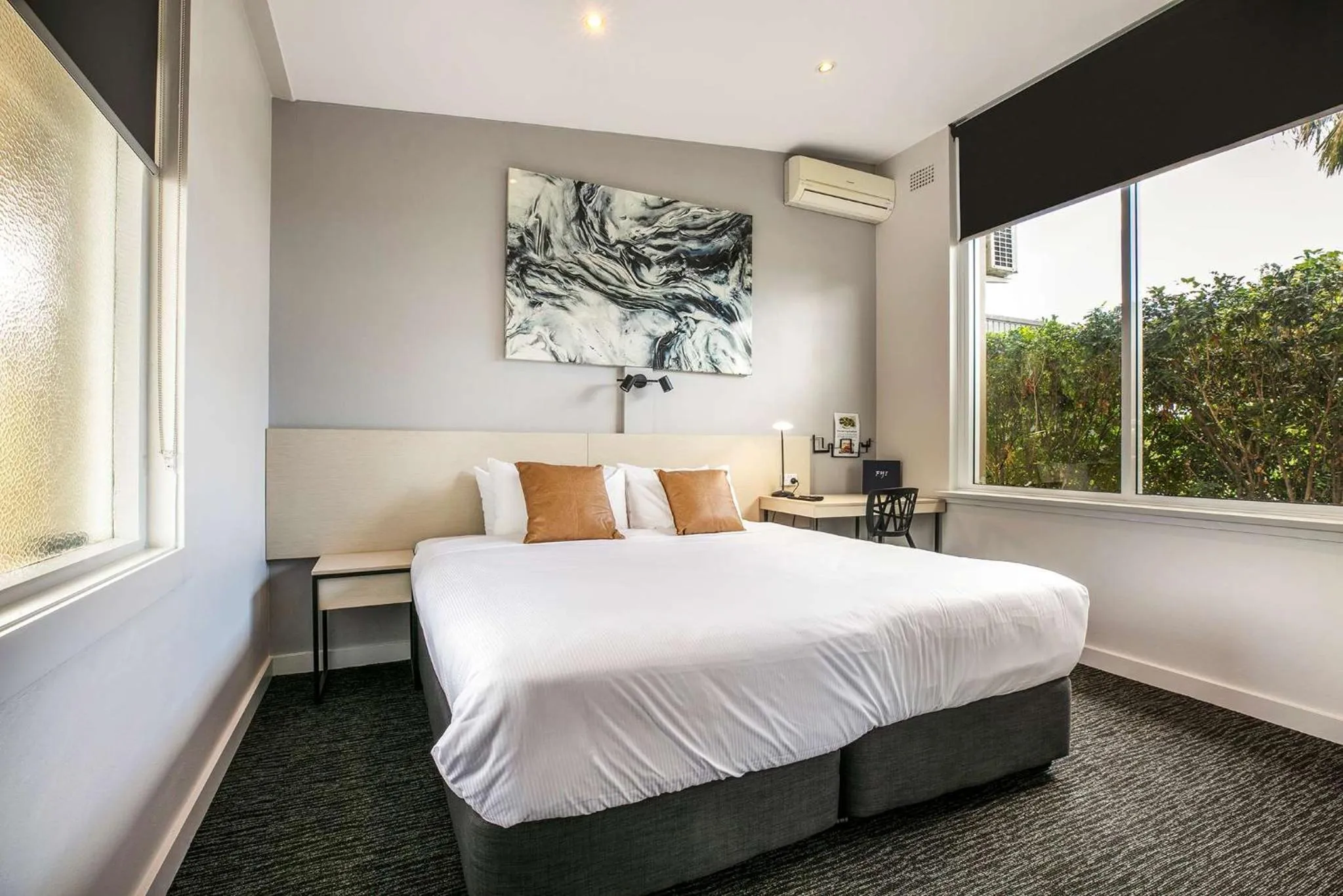 Bedroom, Bed in Nightcap at Colyton Hotel