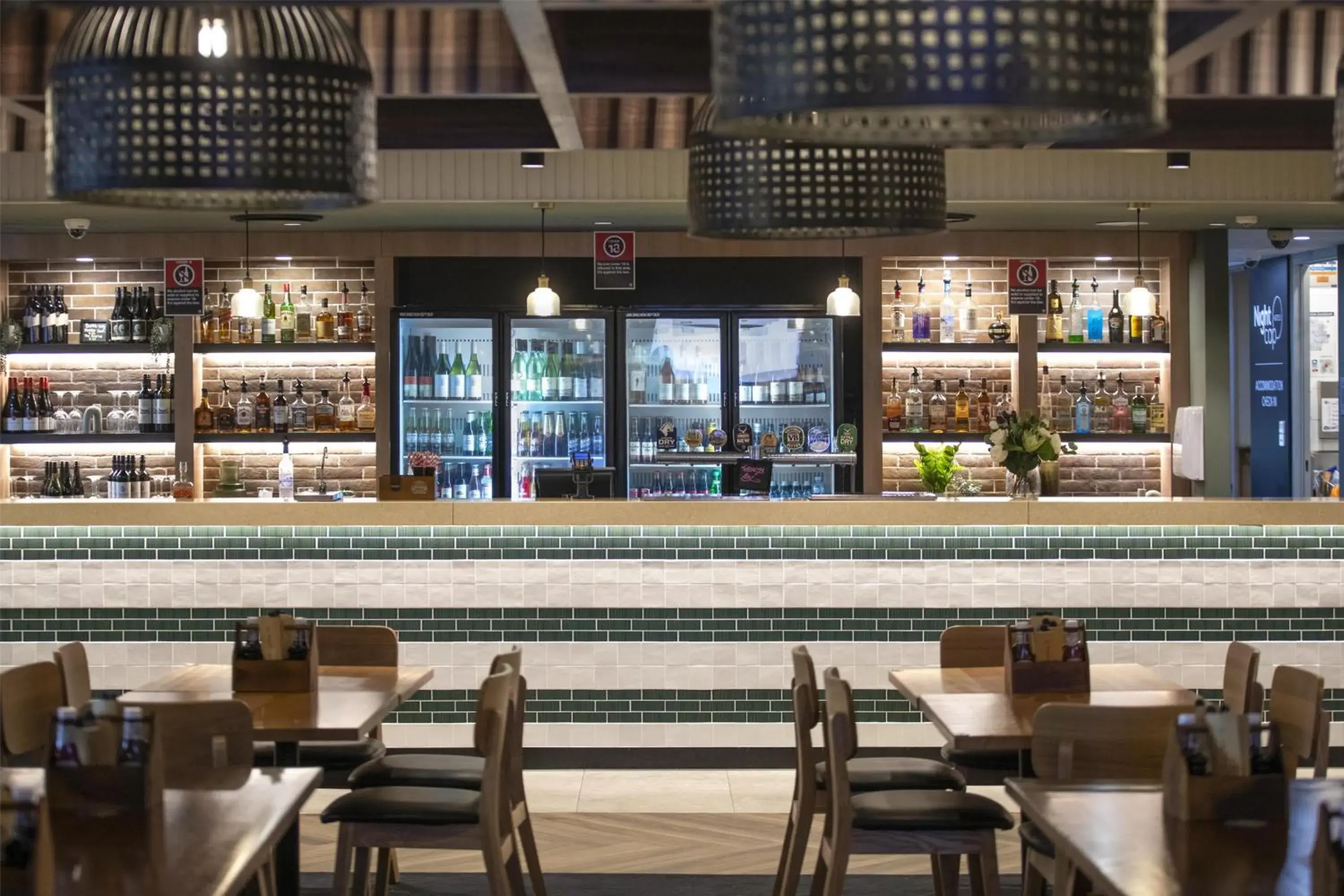 Lounge or bar in Nightcap at Colyton Hotel Lounge or bar in Nightcap at Colyton Hotel