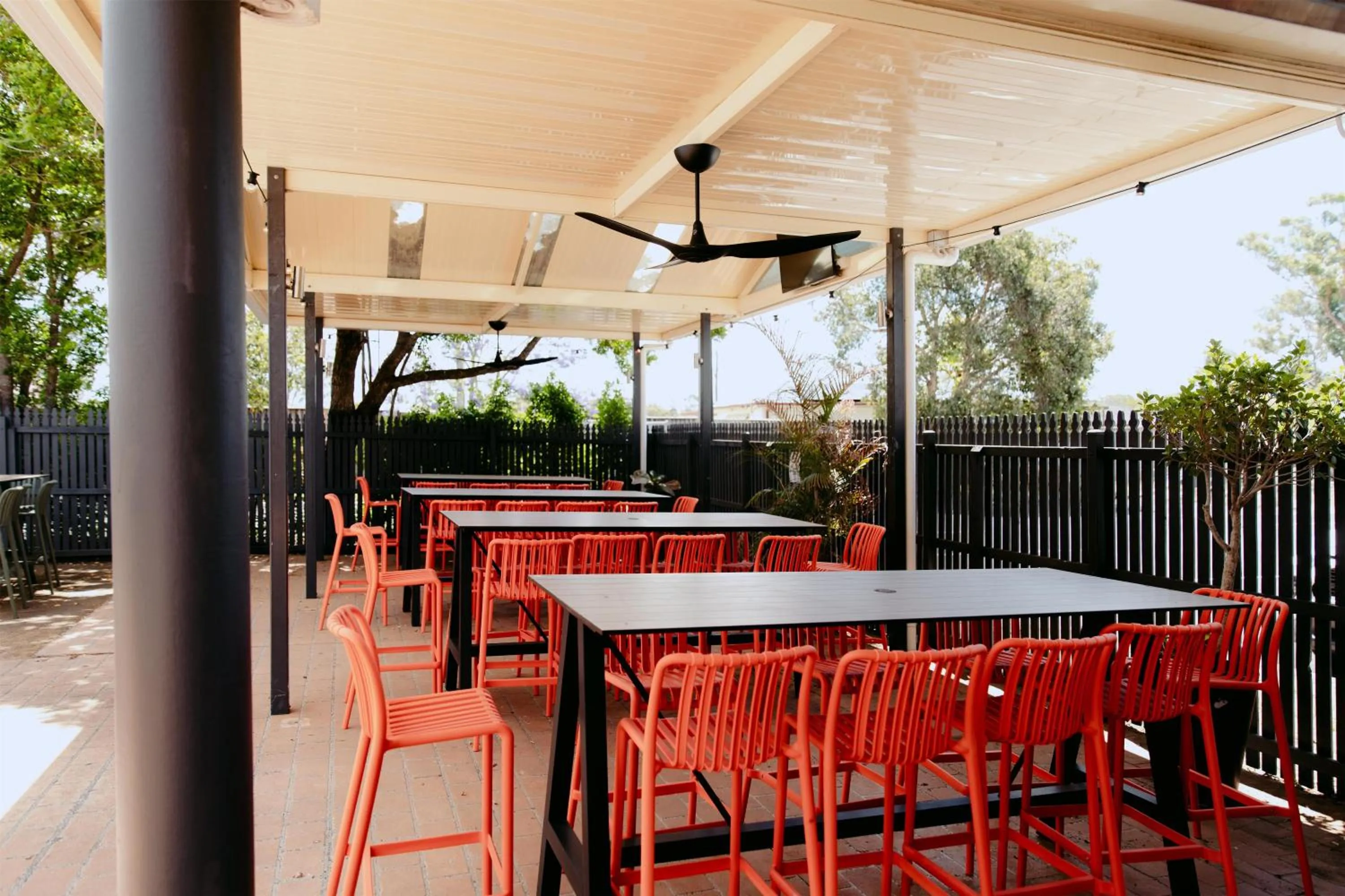 Lounge or bar in Nightcap at Pritchards Hotel