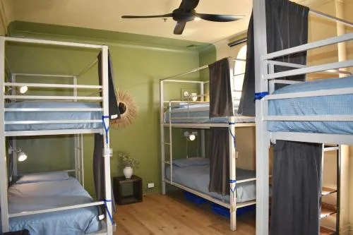 Mad Monkey Hostel Coogee Beach