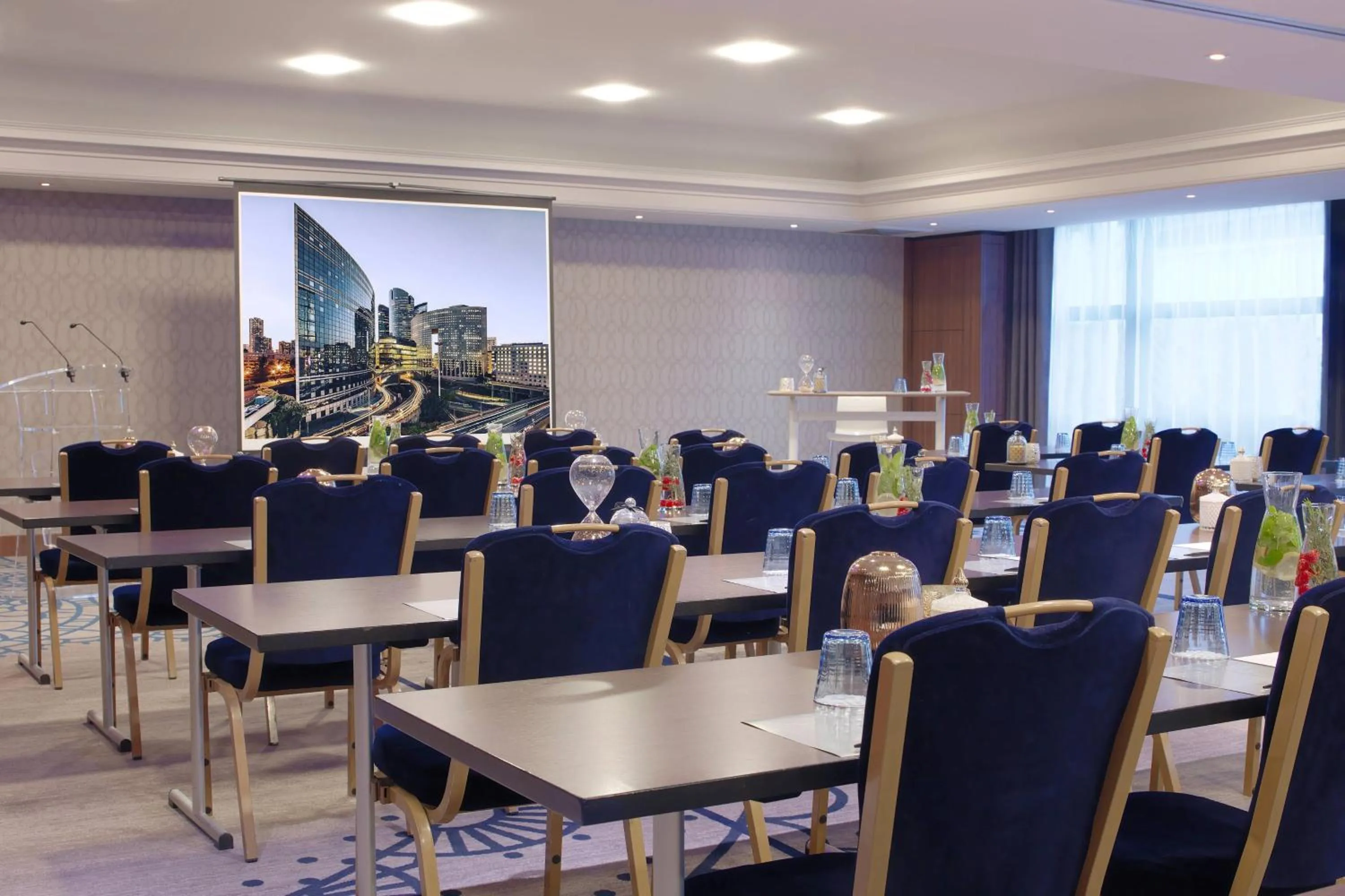 Meeting/conference room in Renaissance Paris La Defense Hotel