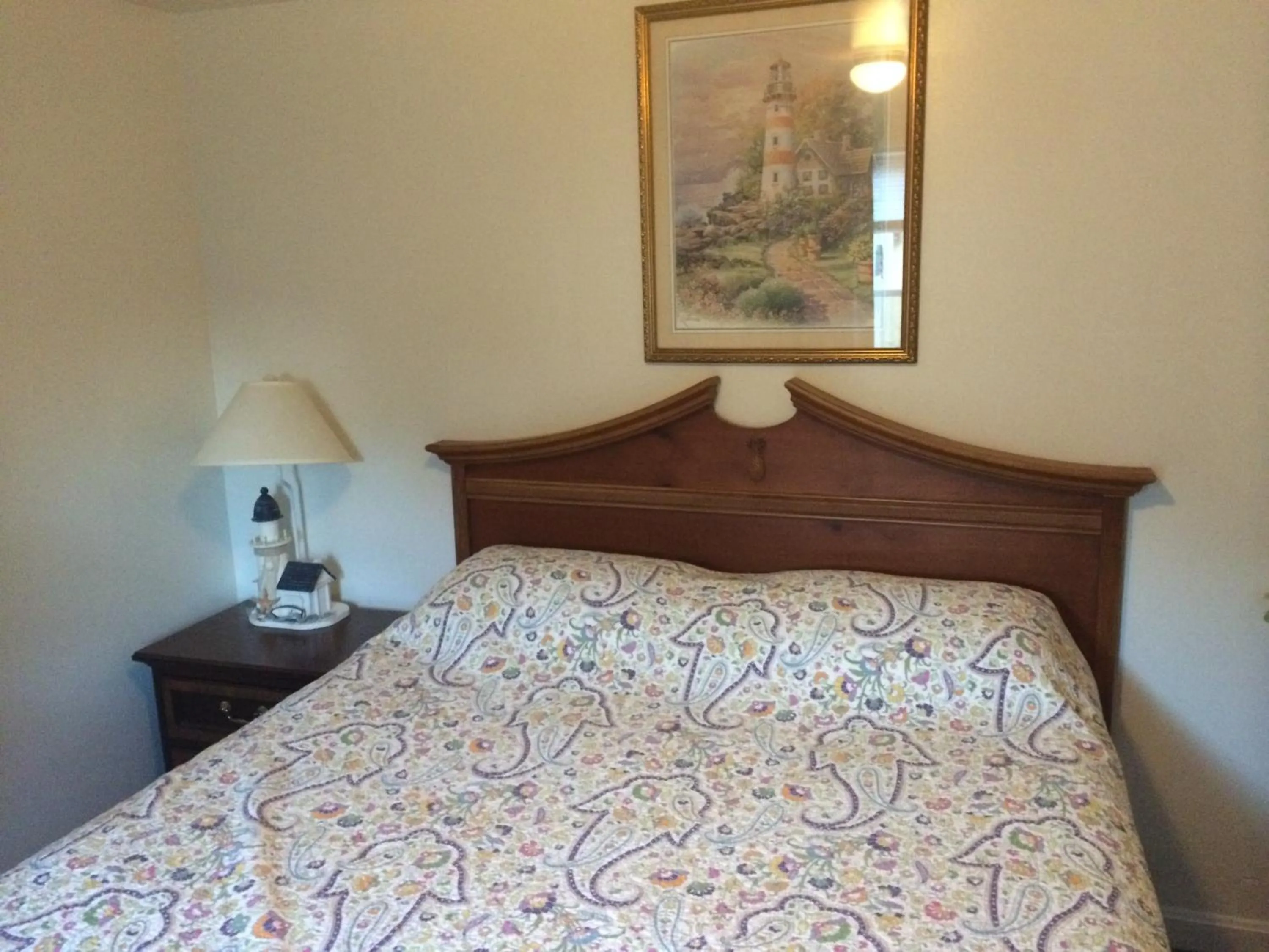 Bed in Lodge at Kennebunk