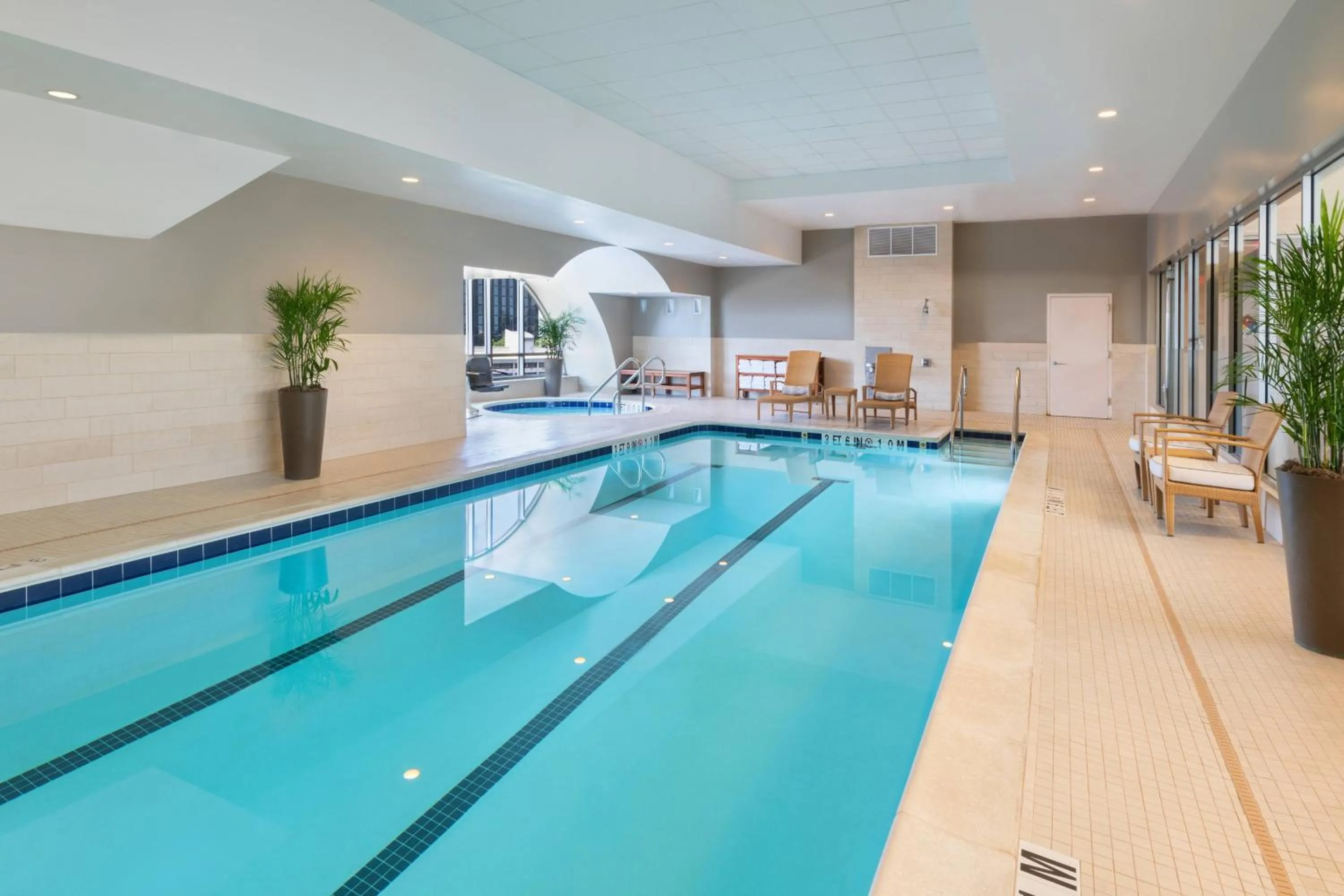 Swimming pool in The Westin Reston Heights