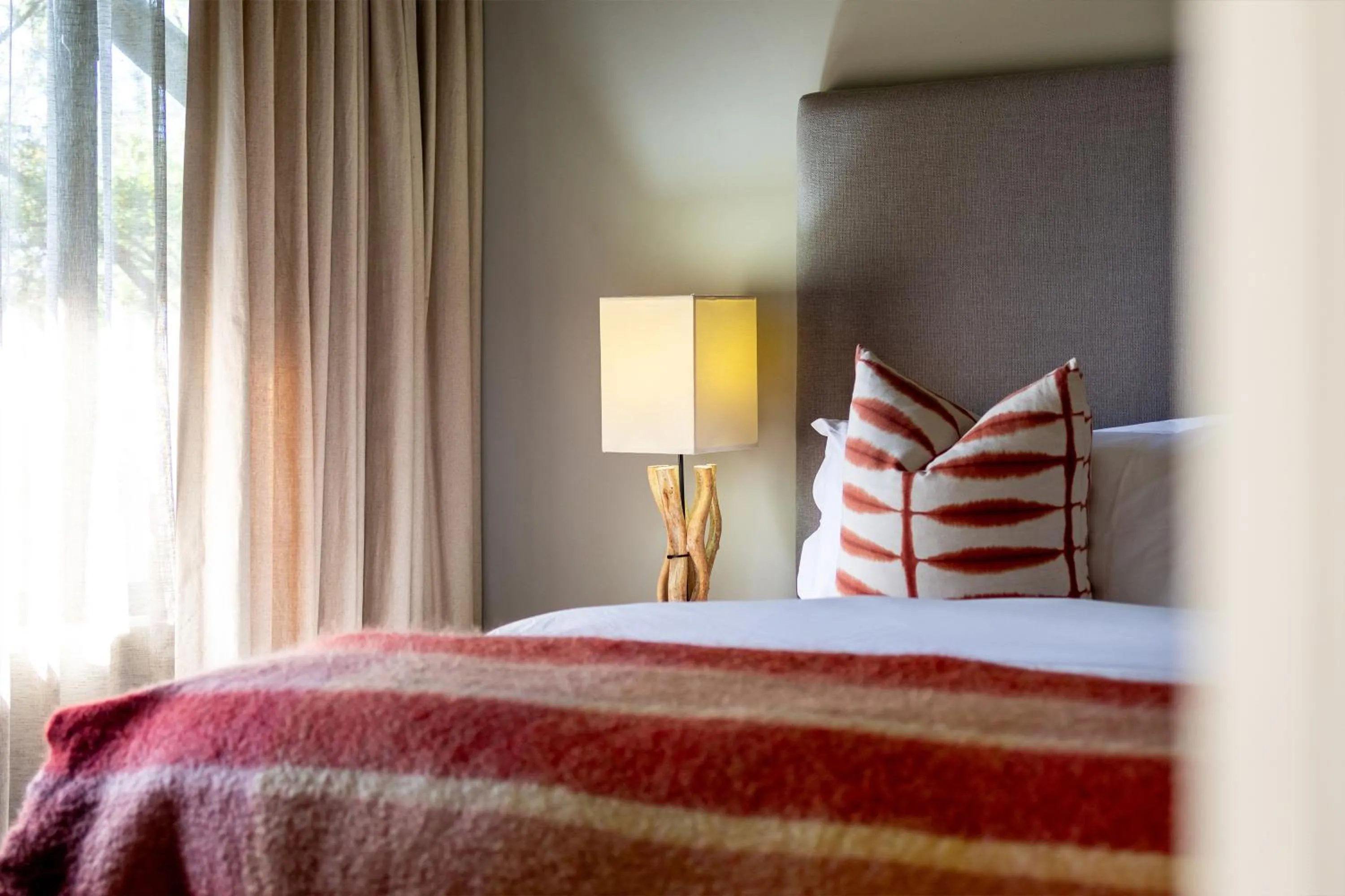 Bed in Gowrie Farm Golf Lodge