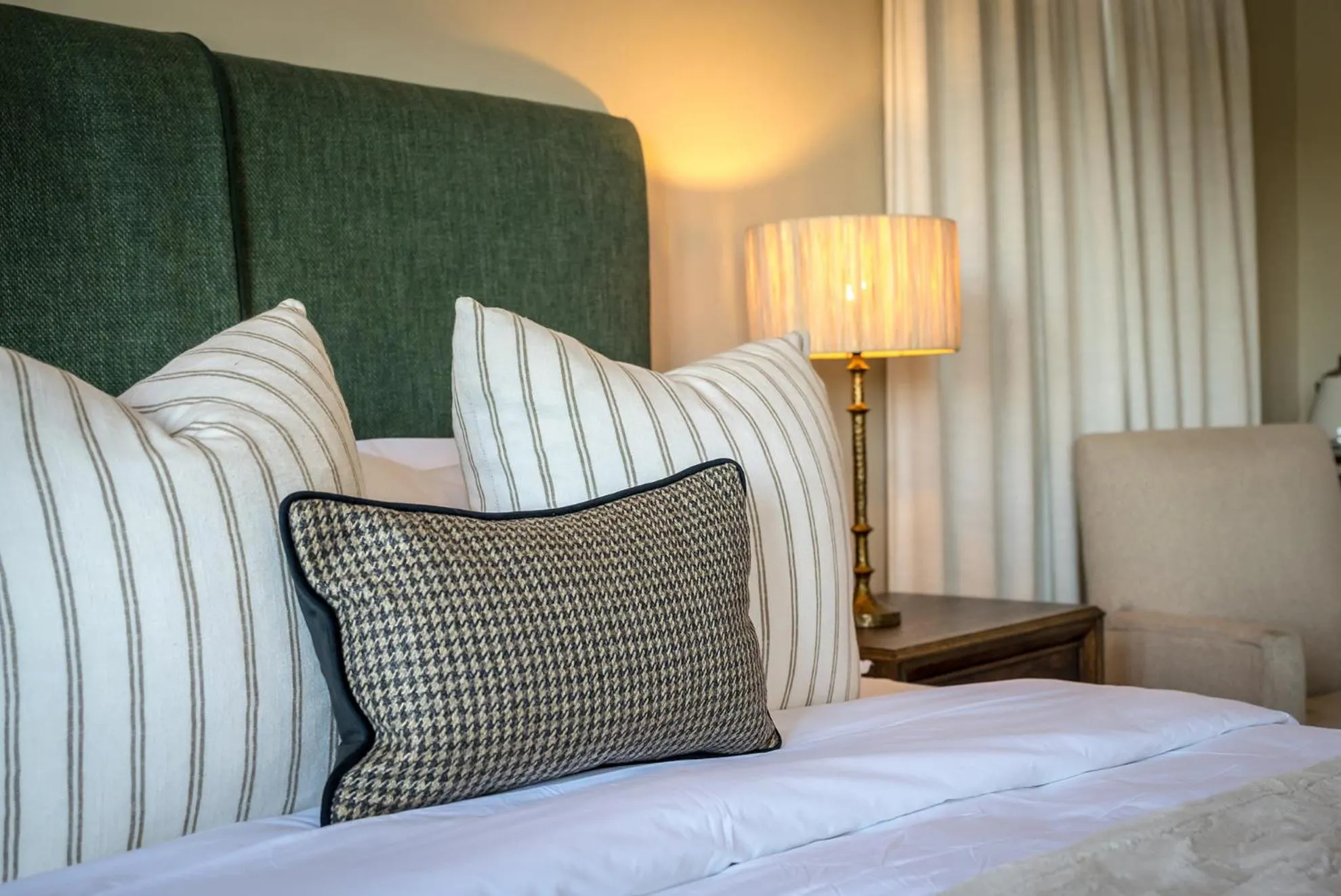 Decorative detail, Bed in Gowrie Farm Golf Lodge