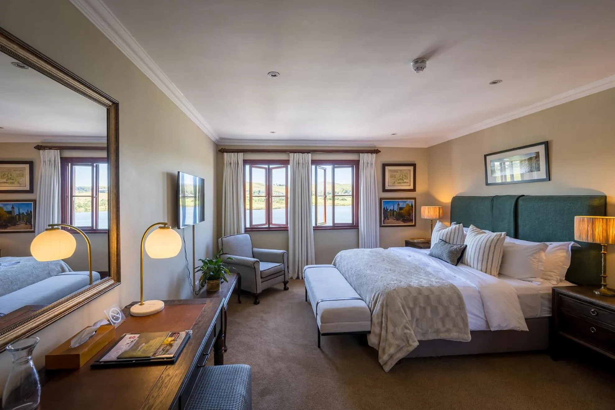 Bed in Gowrie Farm Golf Lodge
