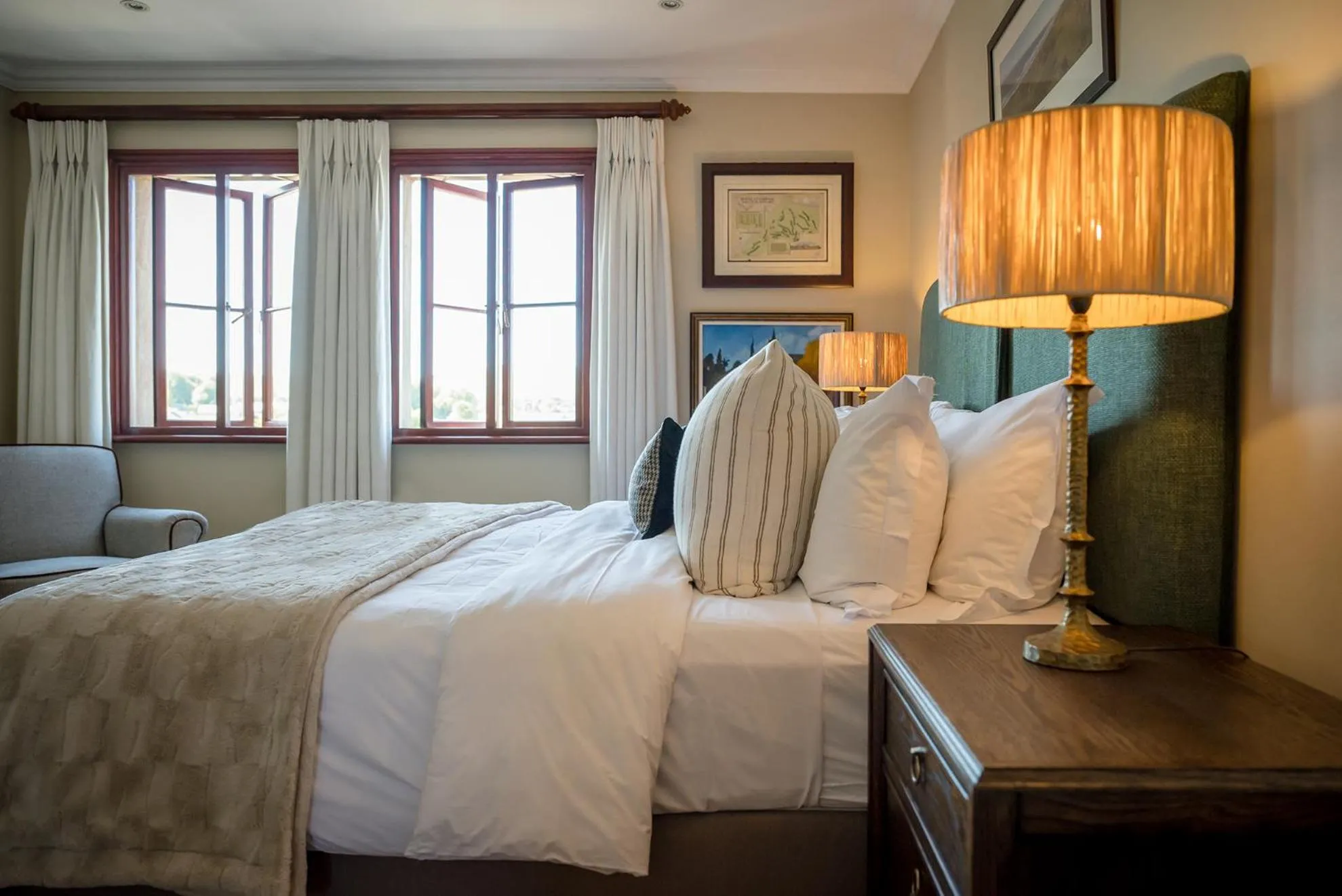 Bed in Gowrie Farm Golf Lodge